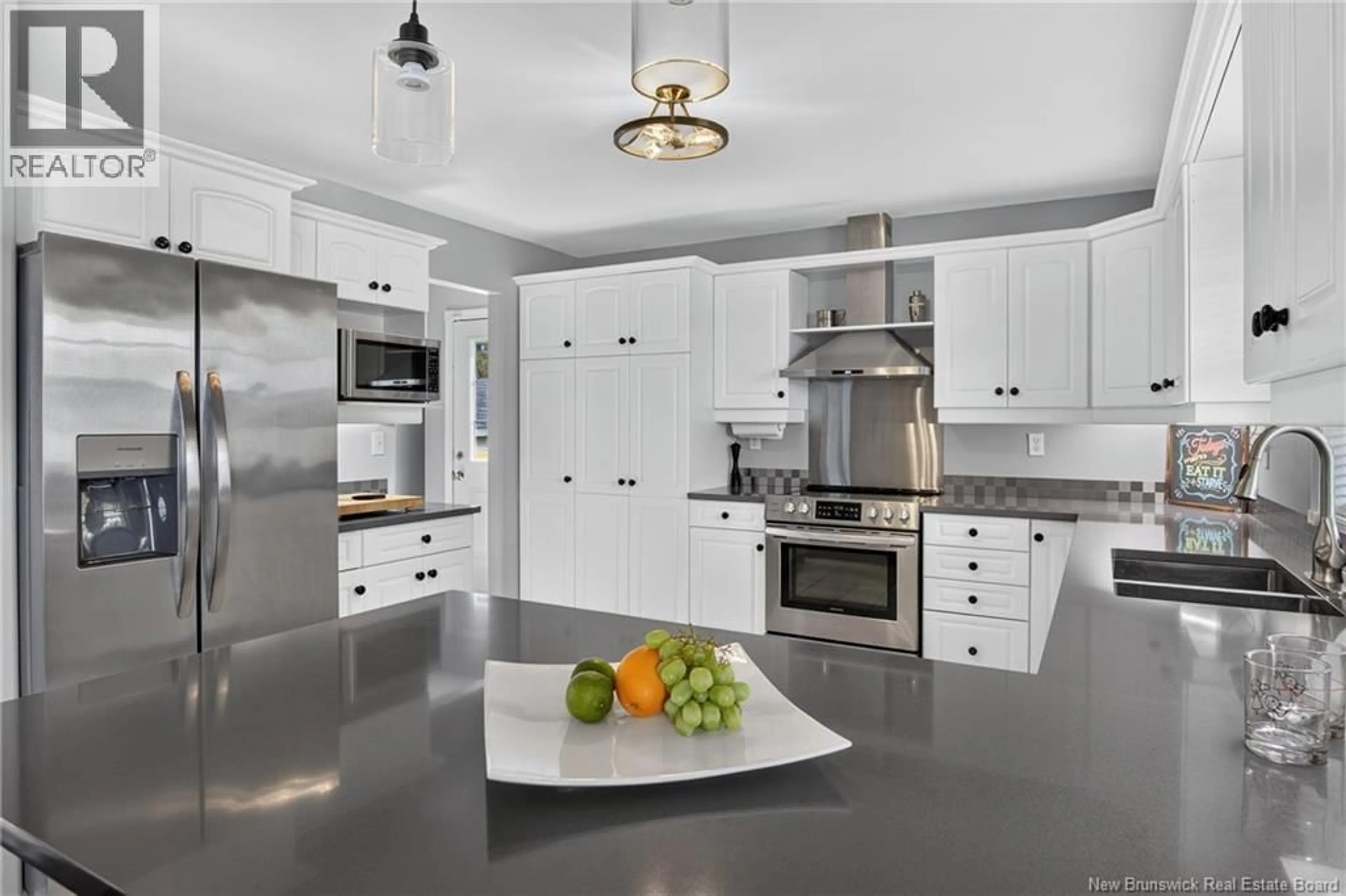 Contemporary kitchen, ceramic/tile floor for 23 LENTOOK AVENUE, Saint John New Brunswick E2K5G6