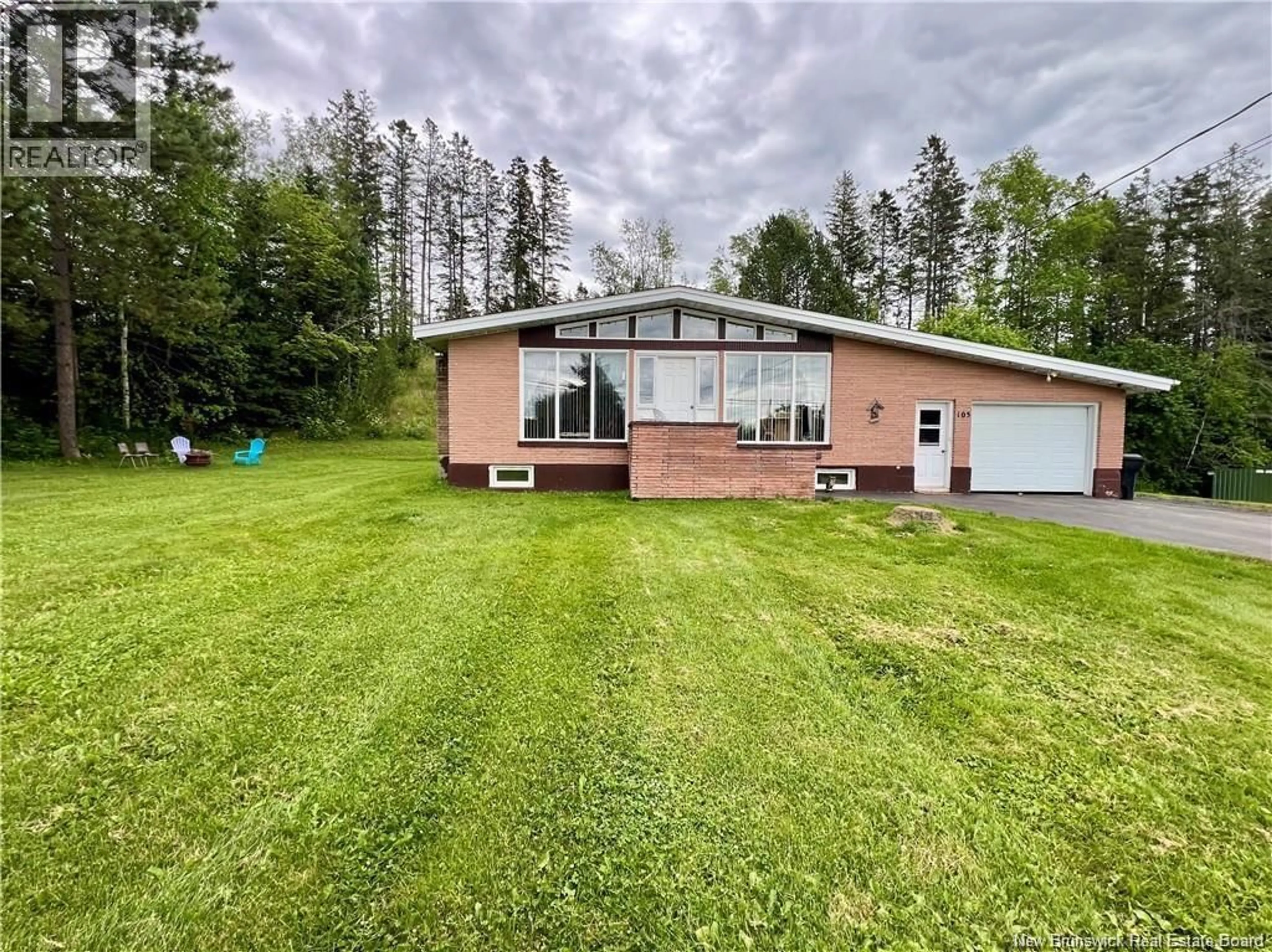 A pic from outside/outdoor area/front of a property/back of a property/a pic from drone, water/lake/river/ocean view for 105 CH SAINT ANDRE, Saint-André New Brunswick E3Y3N4