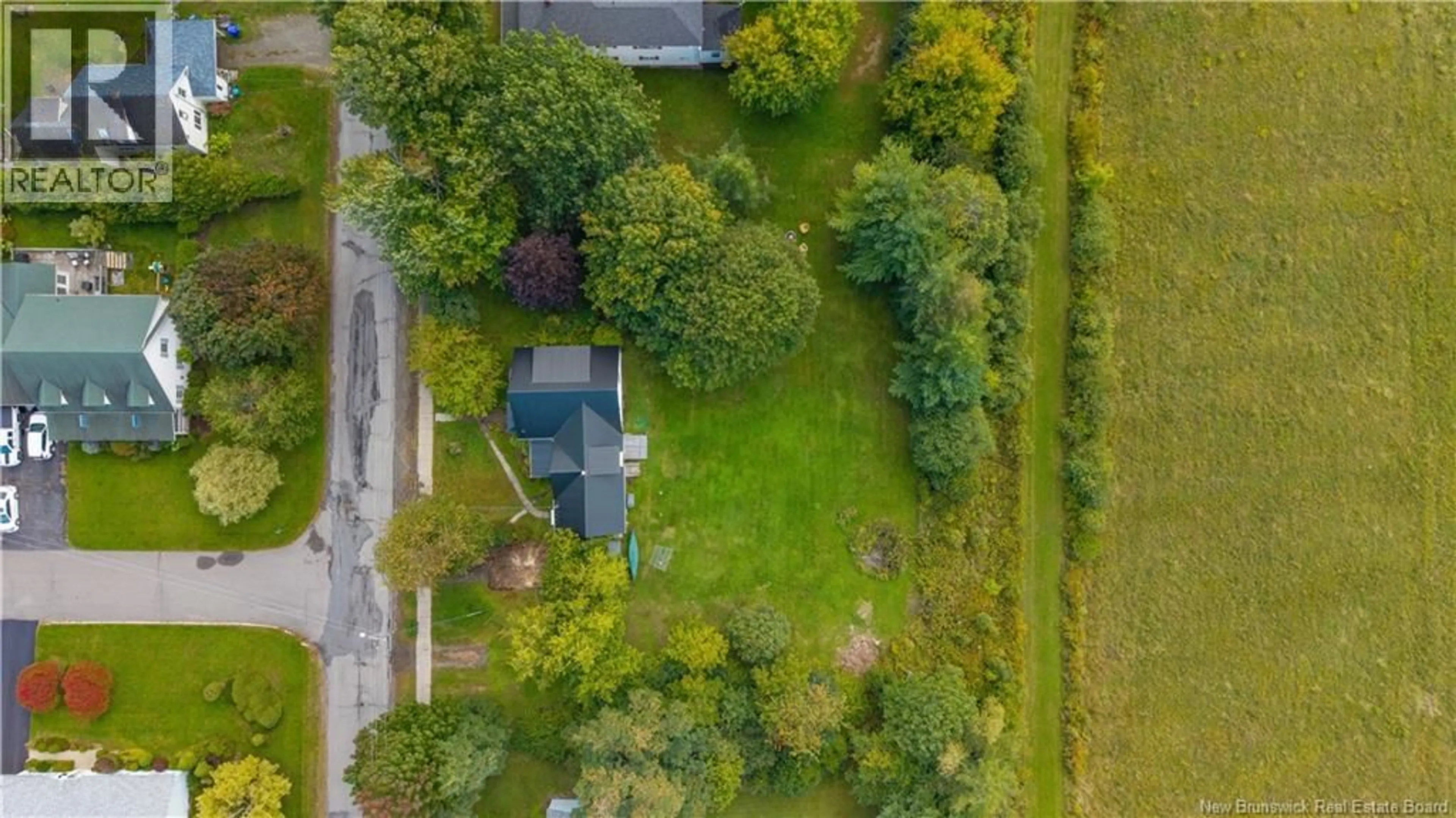 A pic from outside/outdoor area/front of a property/back of a property/a pic from drone, street for 20 BOUNDARY STREET, St. Stephen New Brunswick E3L1N8