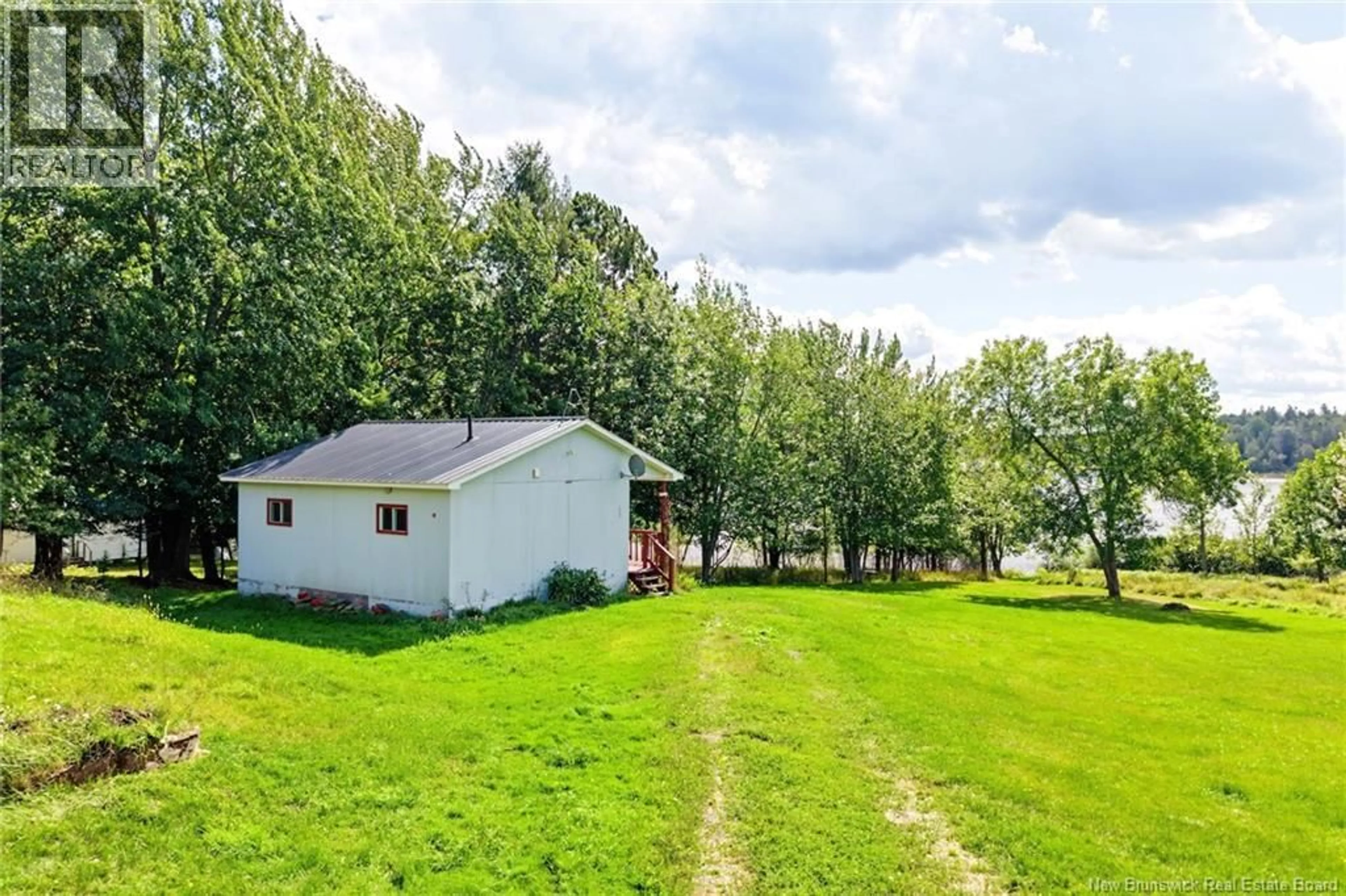 A pic from outside/outdoor area/front of a property/back of a property/a pic from drone, water/lake/river/ocean view for 301 SAND POINT ROAD, Lakeville Corner New Brunswick E4B1K9