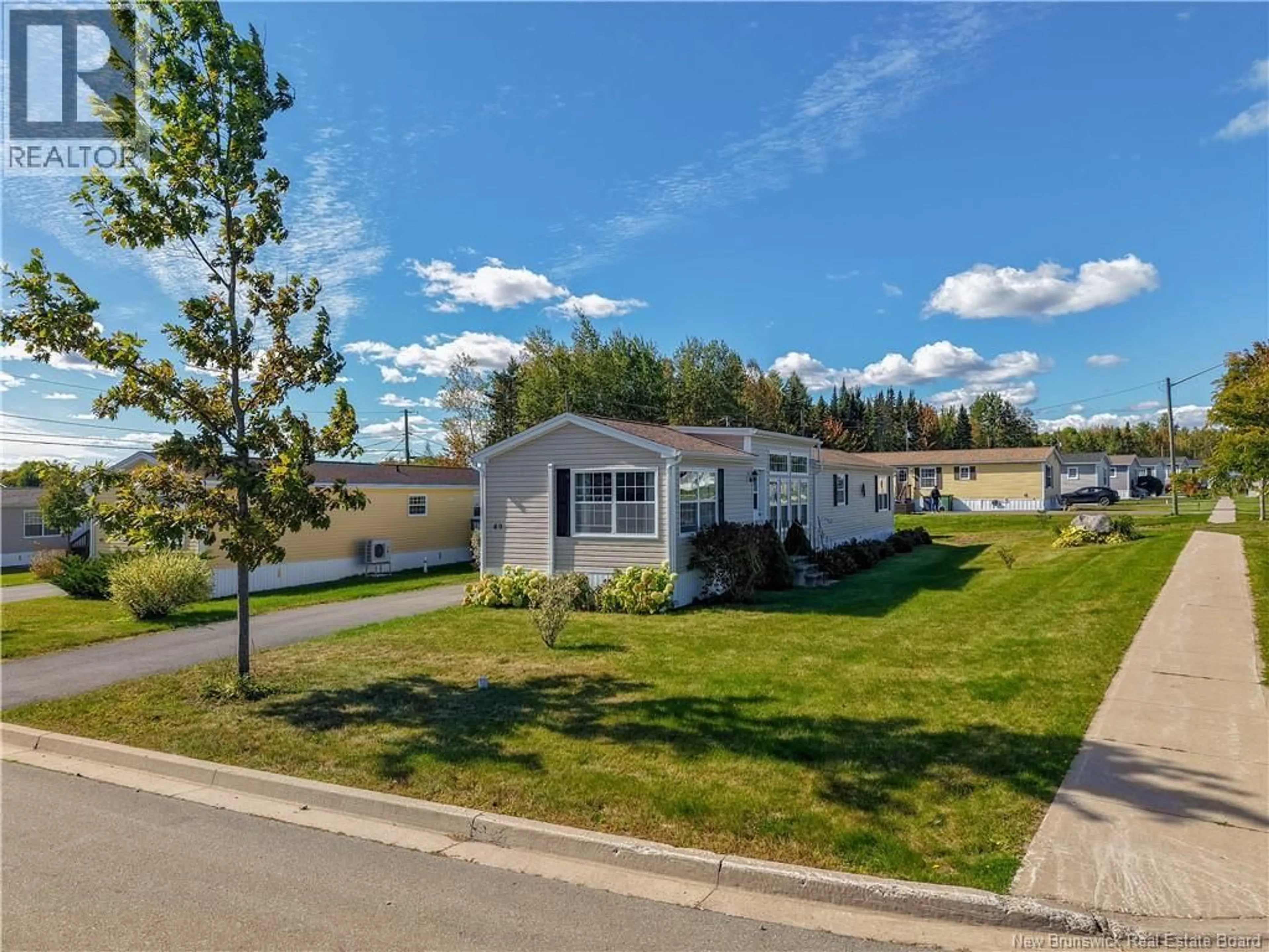 A pic from outside/outdoor area/front of a property/back of a property/a pic from drone, street for 49 NASON STREET, Fredericton New Brunswick E3G0B3
