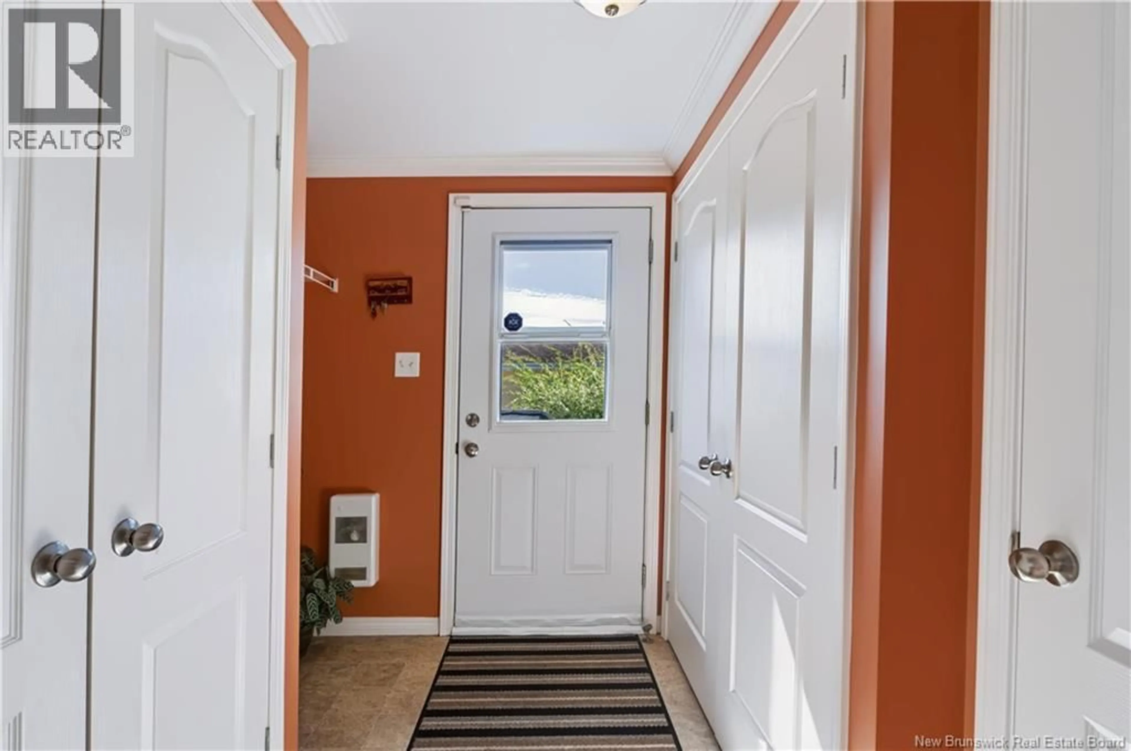 Indoor entryway for 49 NASON STREET, Fredericton New Brunswick E3G0B3