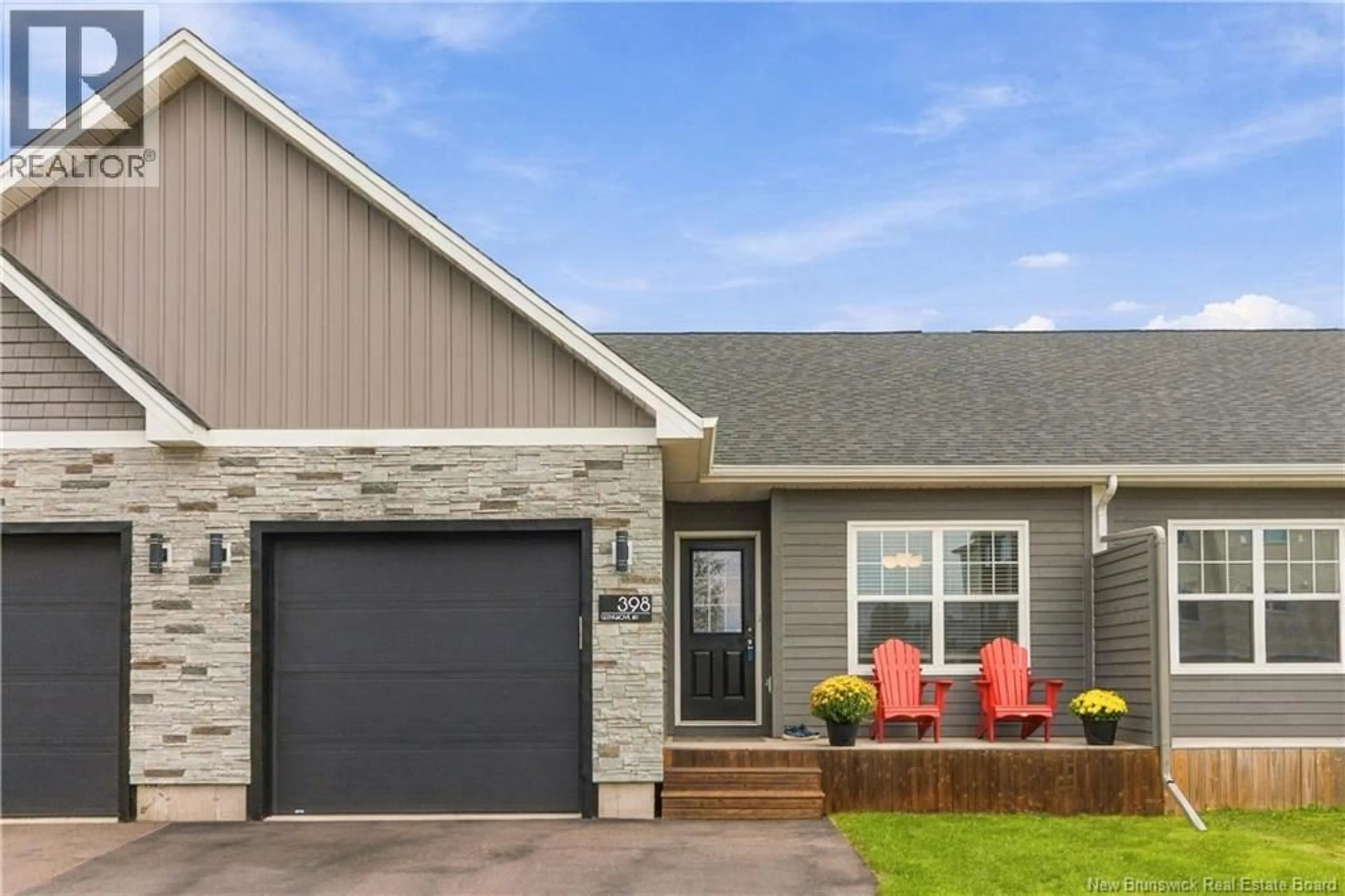 Home with vinyl exterior material, street for 398 GLENGROVE ROAD, Moncton New Brunswick E1A8C8