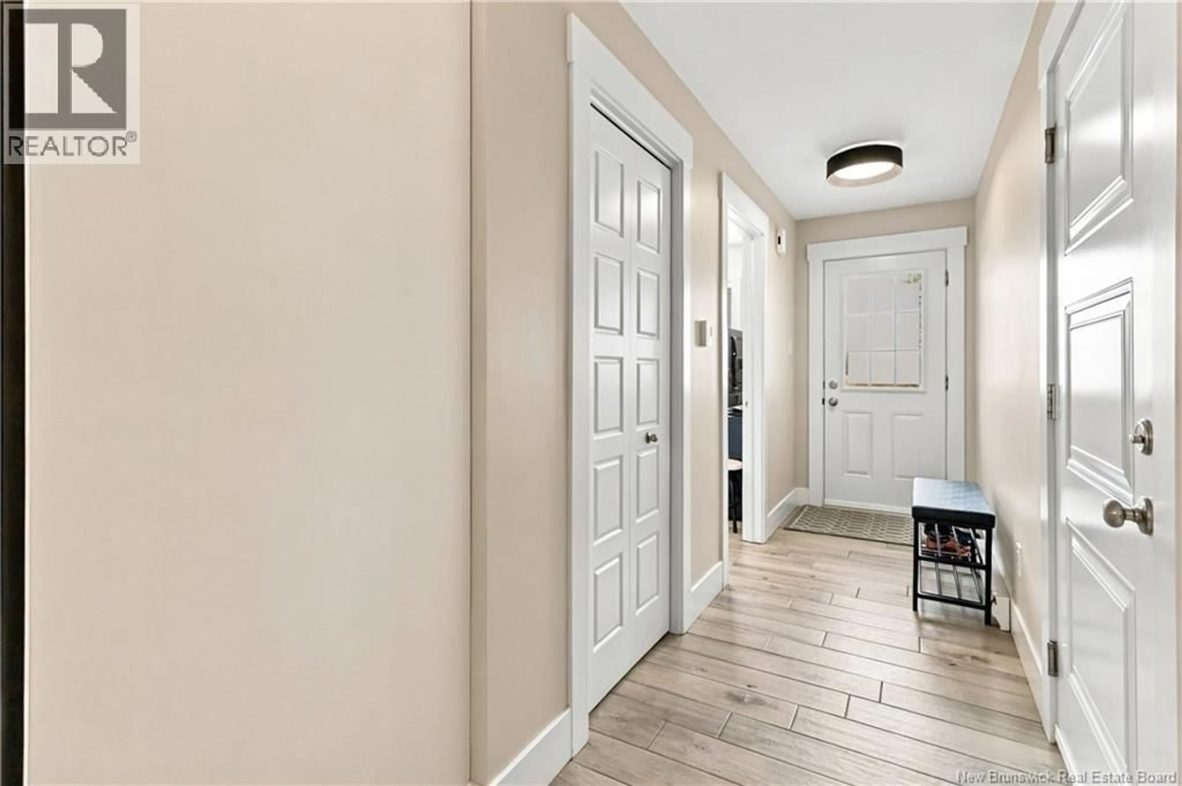Indoor entryway for 398 GLENGROVE ROAD, Moncton New Brunswick E1A8C8