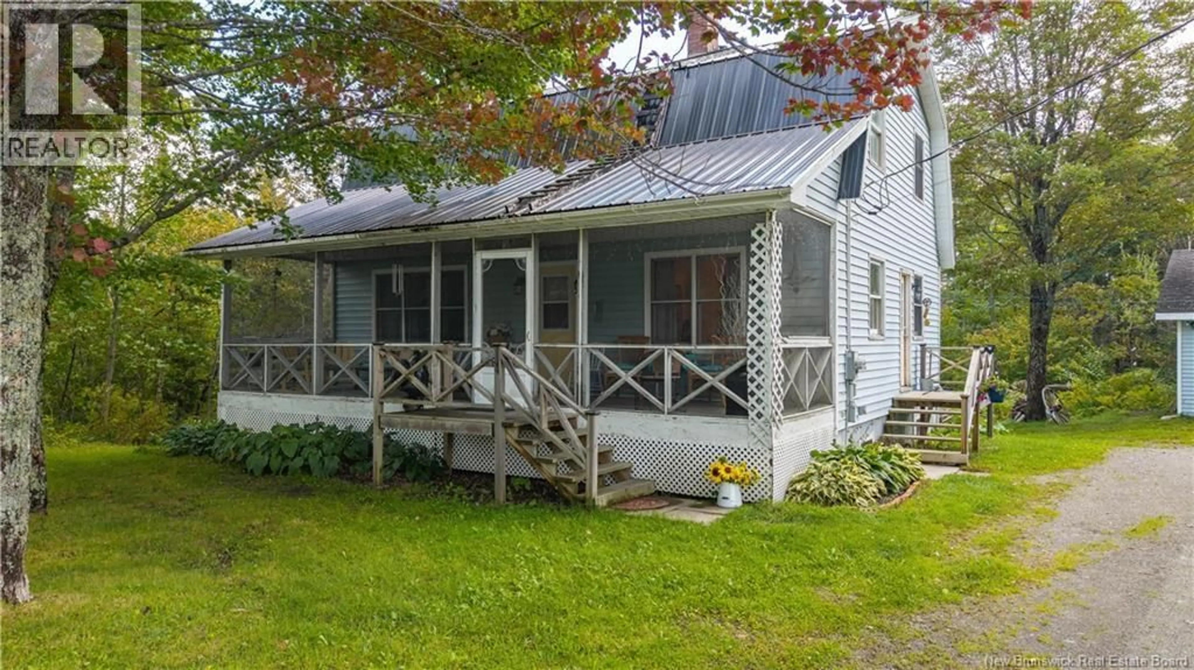 Home with vinyl exterior material, street for 4429 ROUTE 770, Rollingdam New Brunswick E5A2Y3