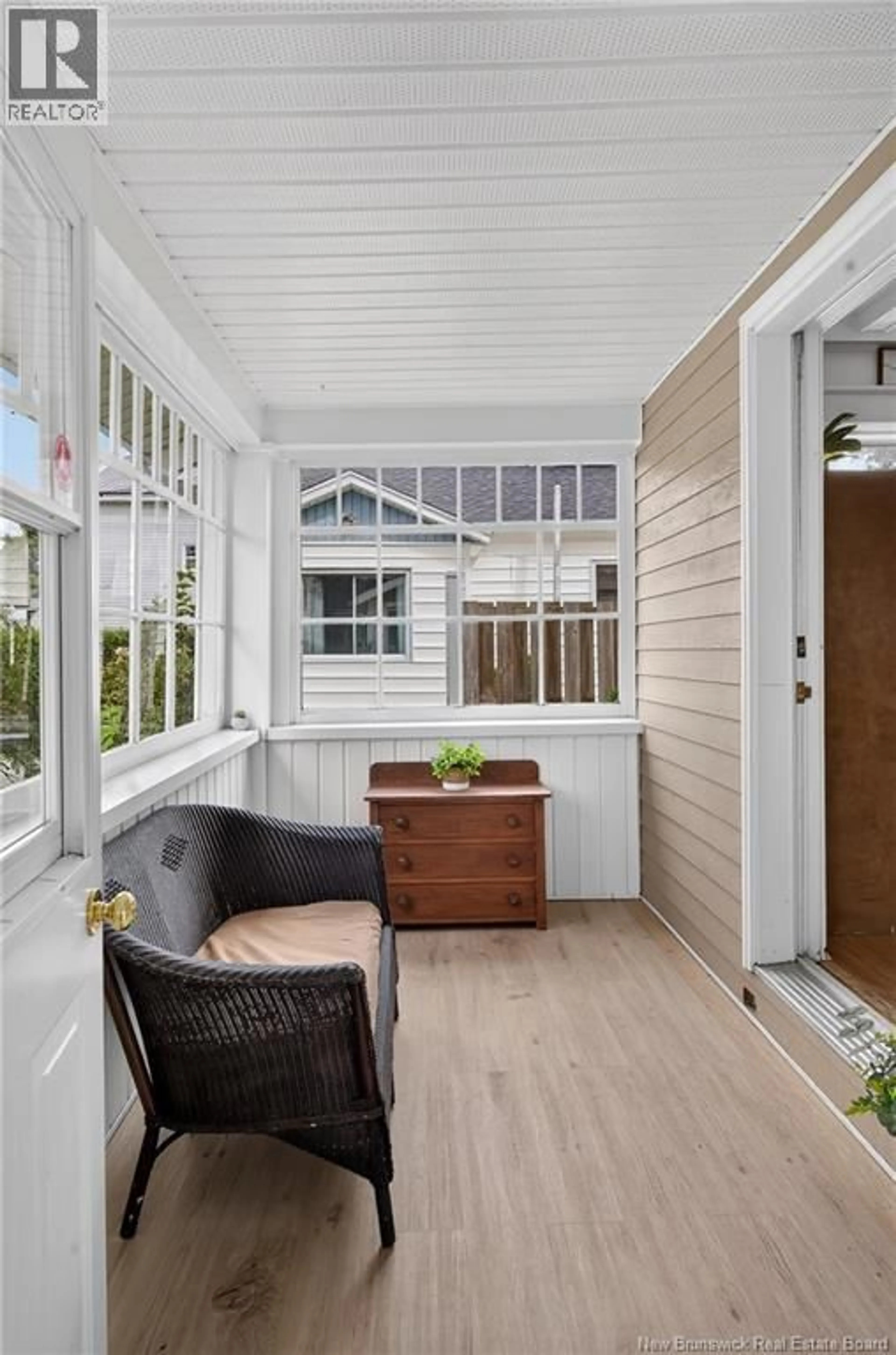 Indoor entryway for 54 ARRAN STREET, Campbellton New Brunswick E3N1K8