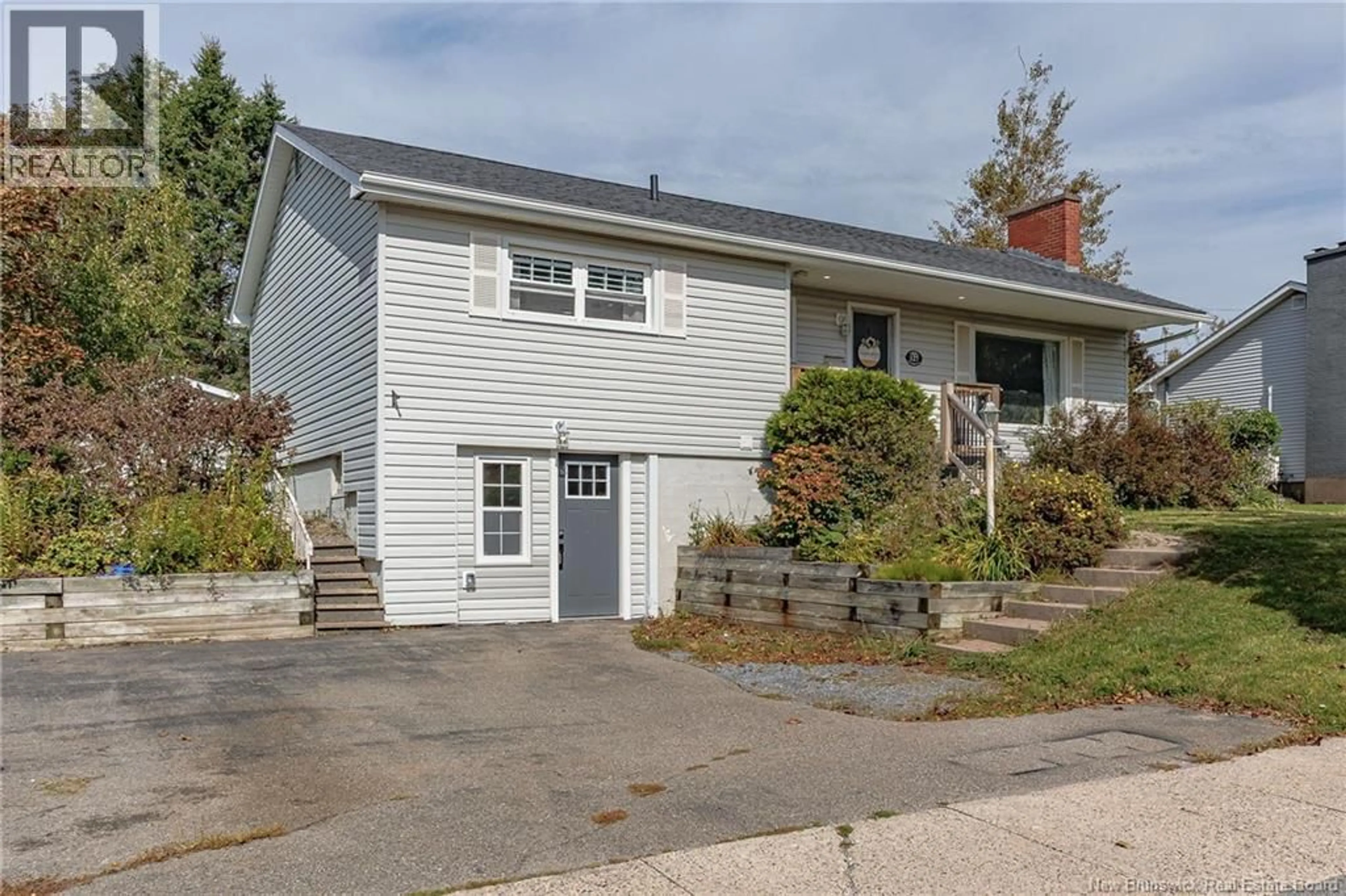 Home with vinyl exterior material, street for 127 GREENDALE CRESCENT, Saint John New Brunswick E2M4L5
