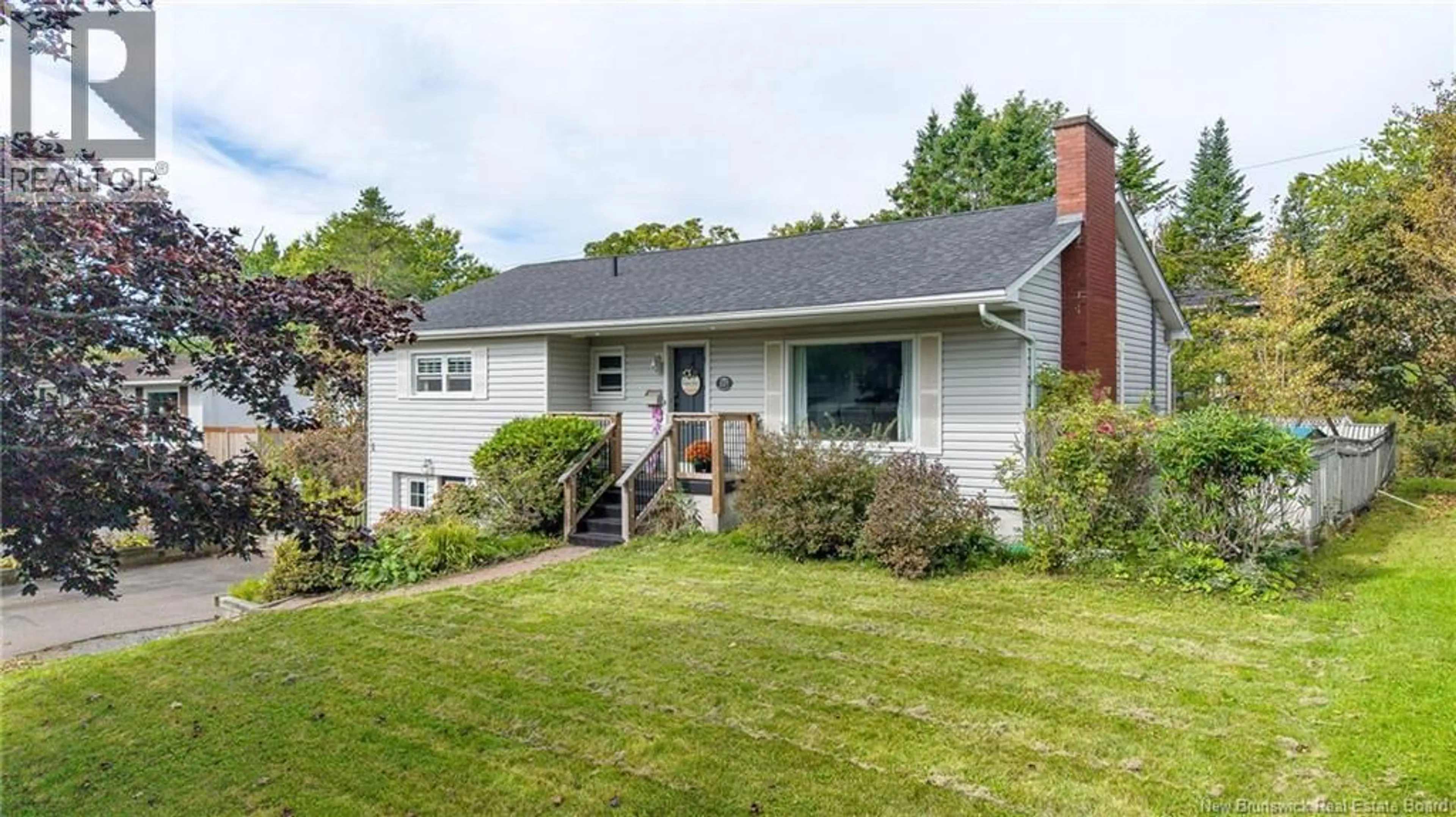 Home with vinyl exterior material, street for 127 GREENDALE CRESCENT, Saint John New Brunswick E2M4L5