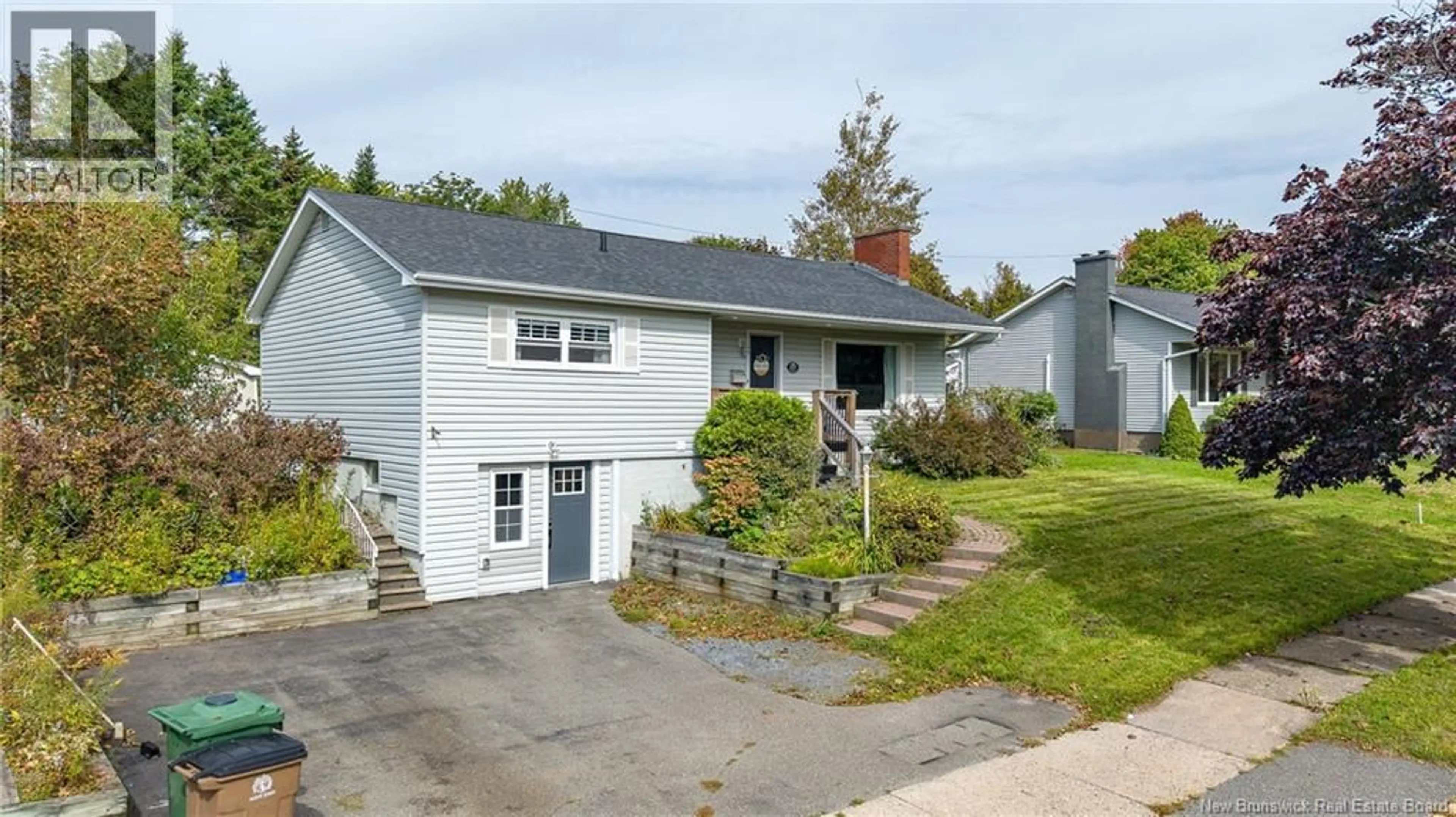 Home with vinyl exterior material, street for 127 GREENDALE CRESCENT, Saint John New Brunswick E2M4L5