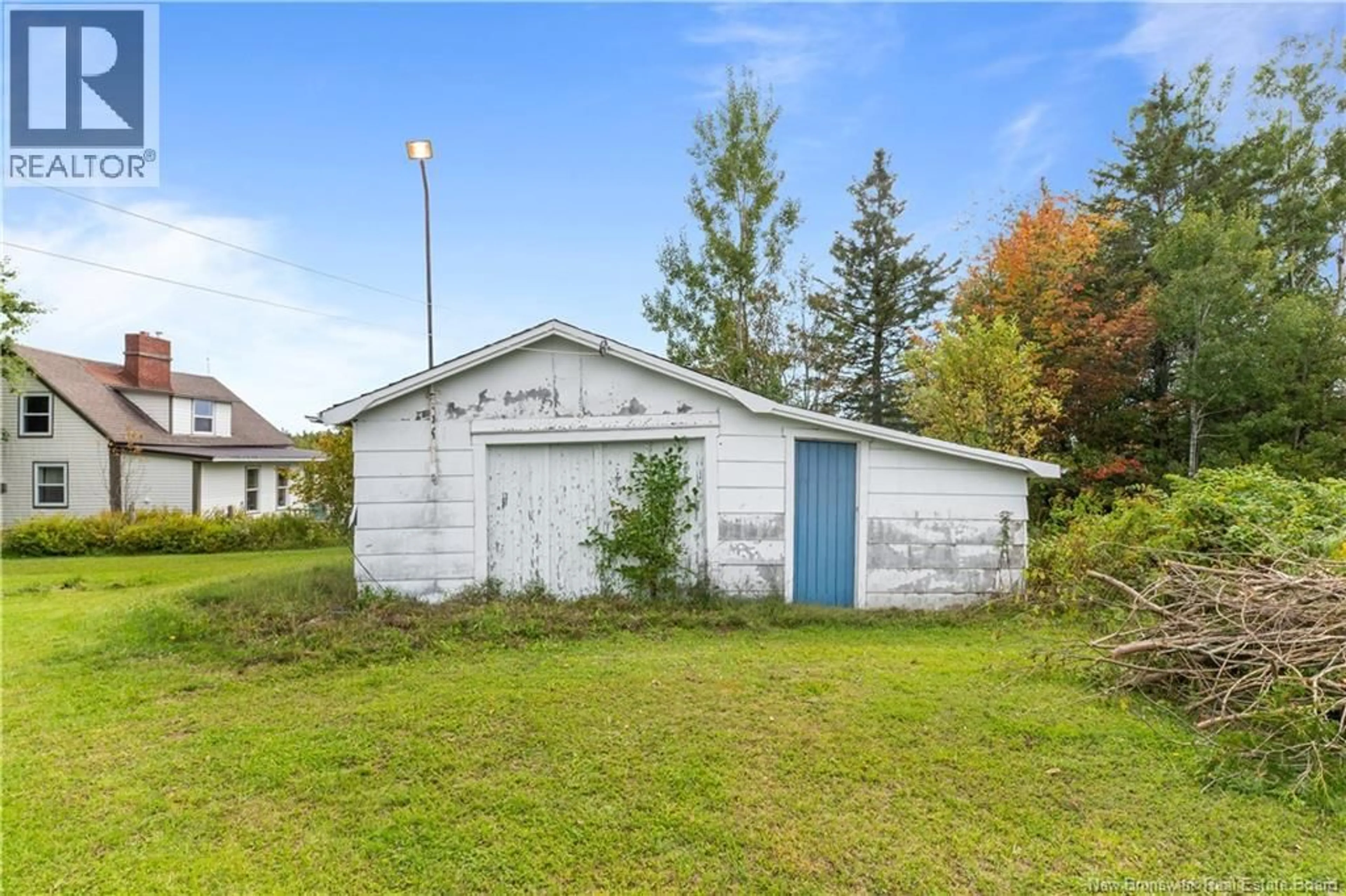 Shed for 303 LA MONTAIN, Memramcook New Brunswick E4K1A3