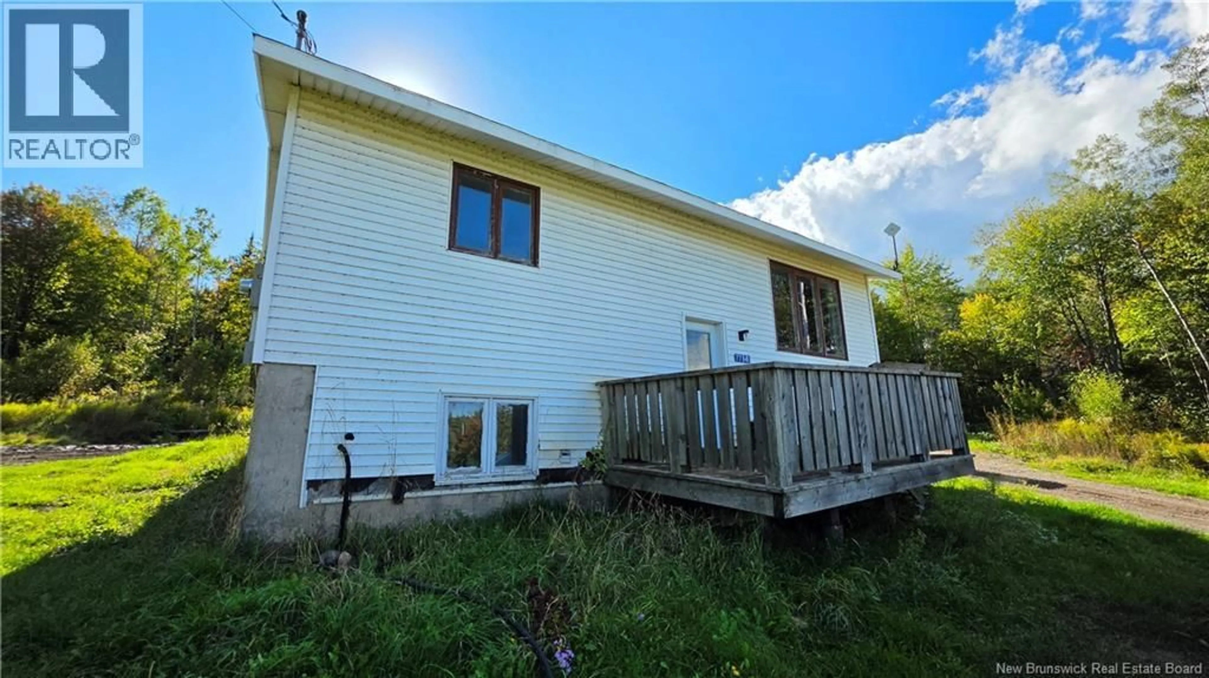 Patio, building for 7714 ROUTE 101, Clarendon New Brunswick E5K4V2