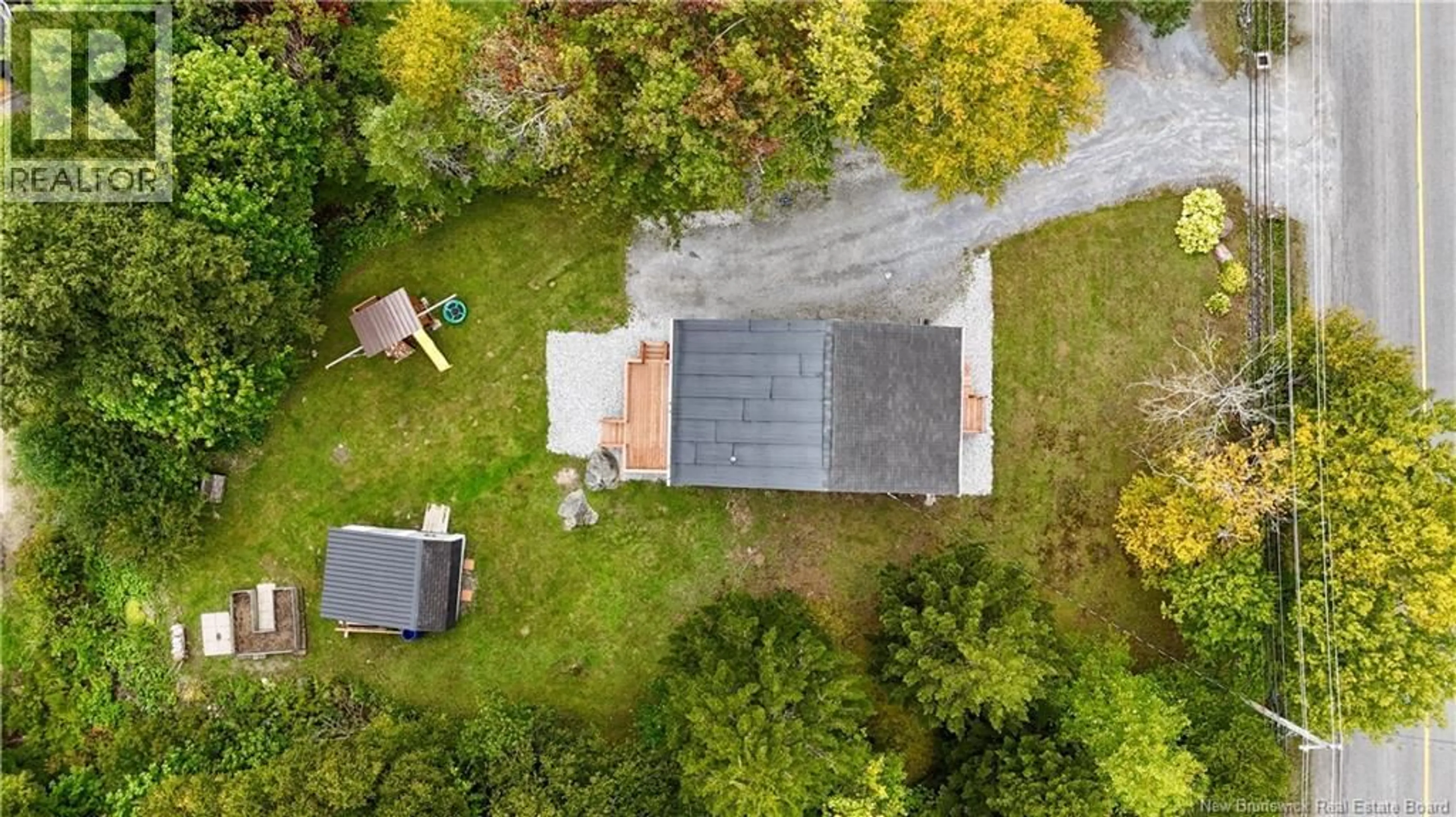A pic from outside/outdoor area/front of a property/back of a property/a pic from drone, street for 3478 LOCH LOMOND ROAD, Saint John New Brunswick E2N1B8