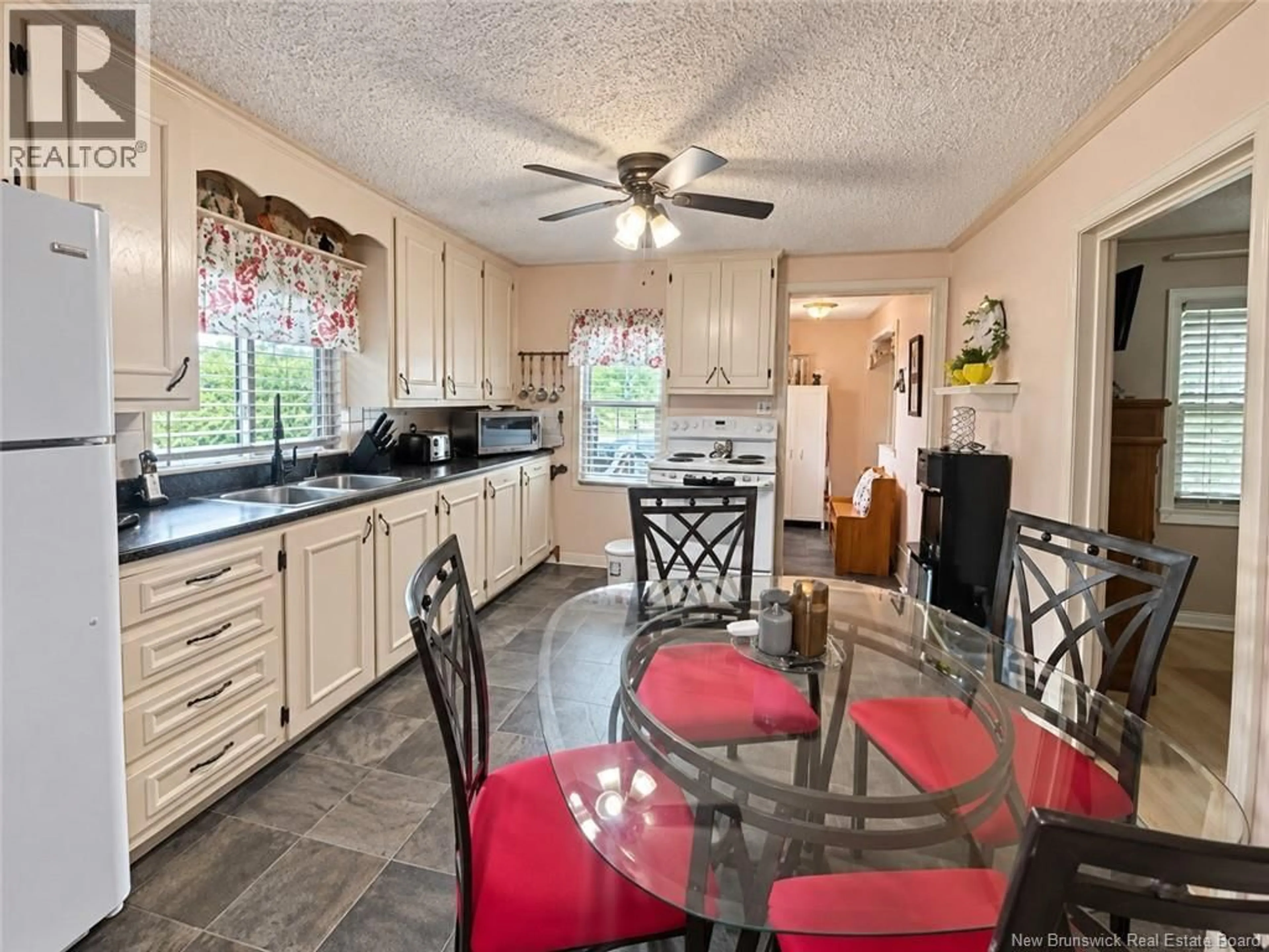 Open concept kitchen, ceramic/tile floor for 255 BROAD ROAD, Haneytown New Brunswick E2V3P4