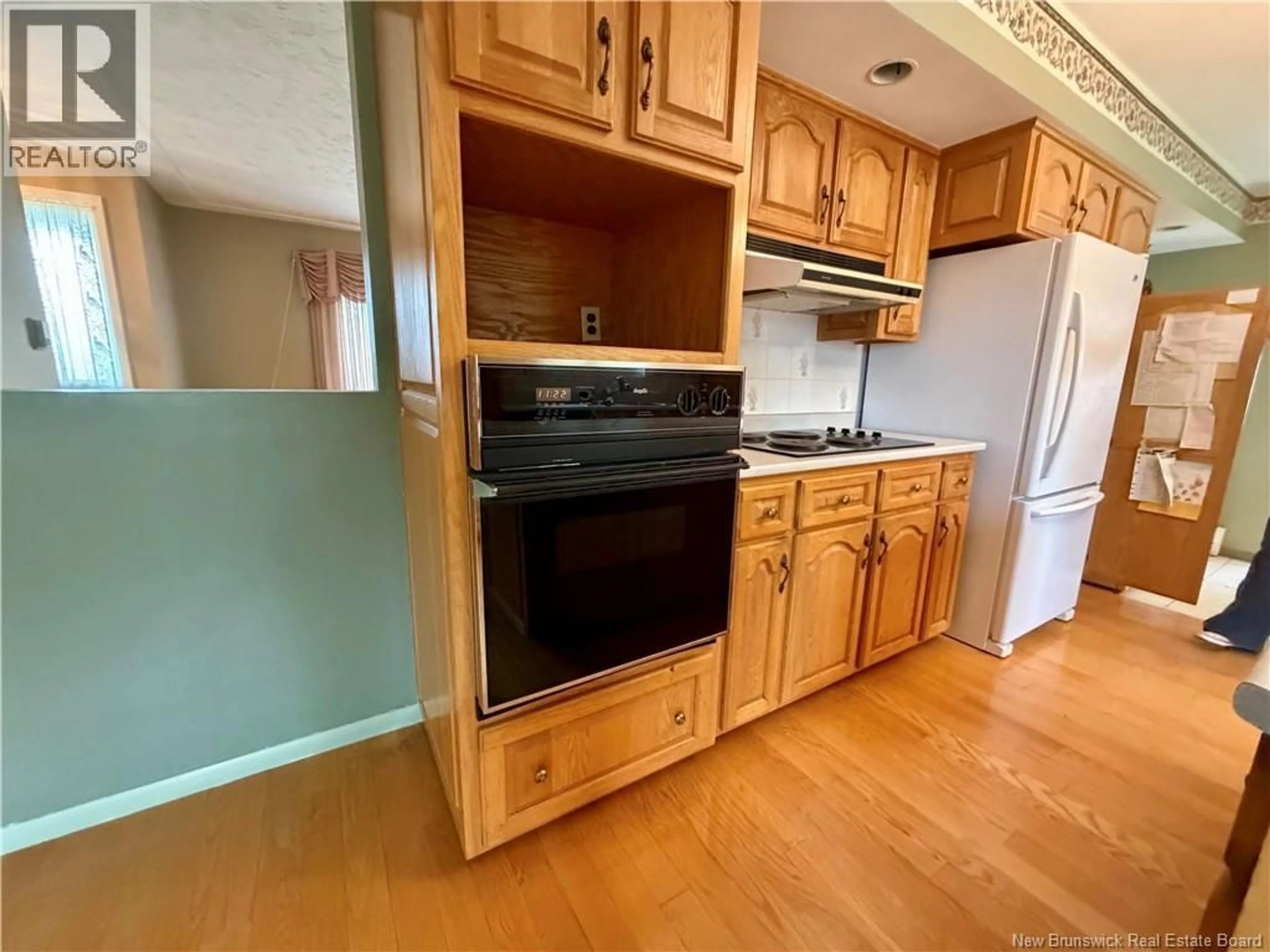 Standard kitchen, unknown for 88 WATSON AVENUE, Moncton New Brunswick E1C8C3