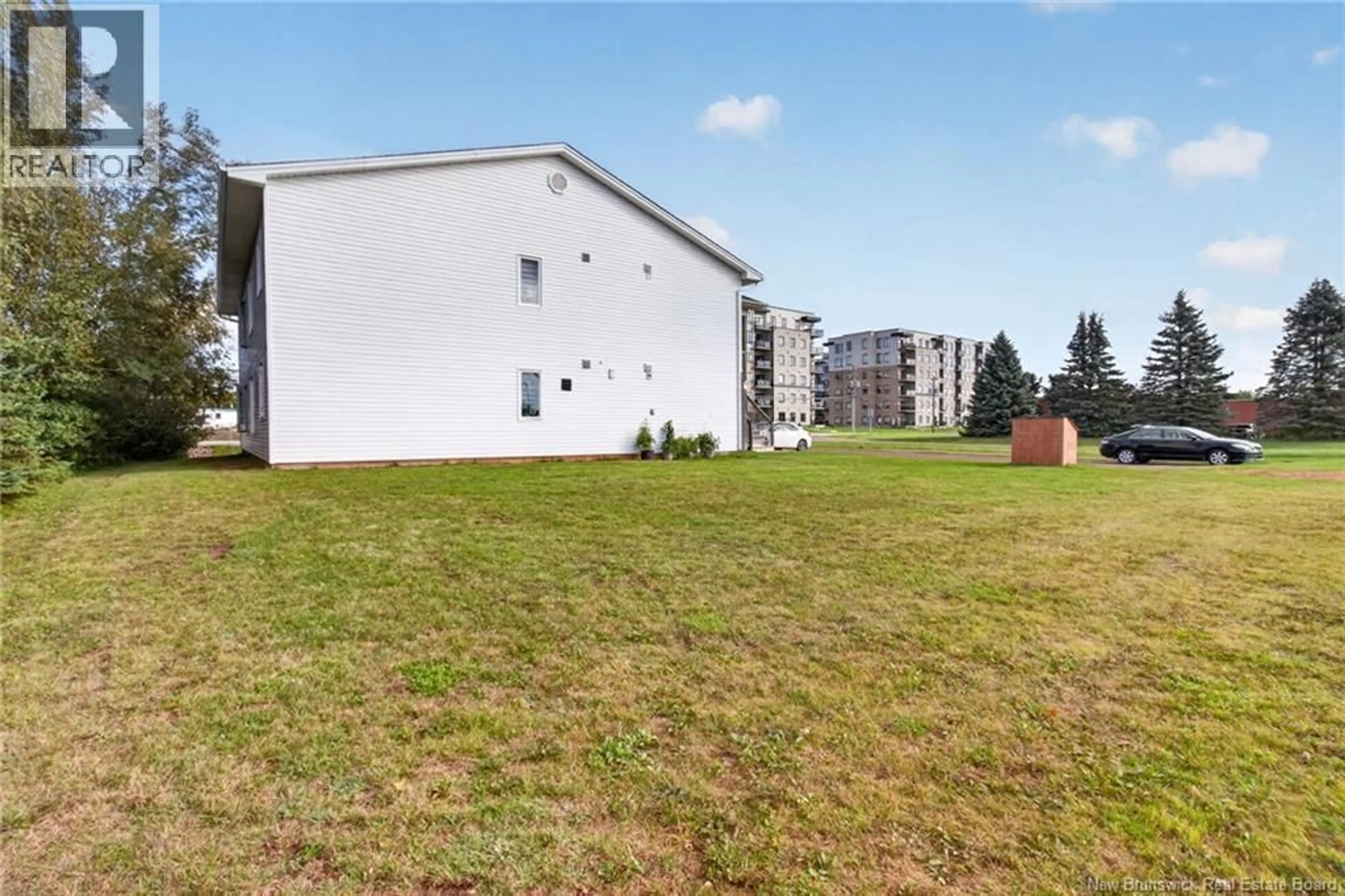 Unknown for 633 WHITEPINE ROAD, Riverview New Brunswick E1B2P2