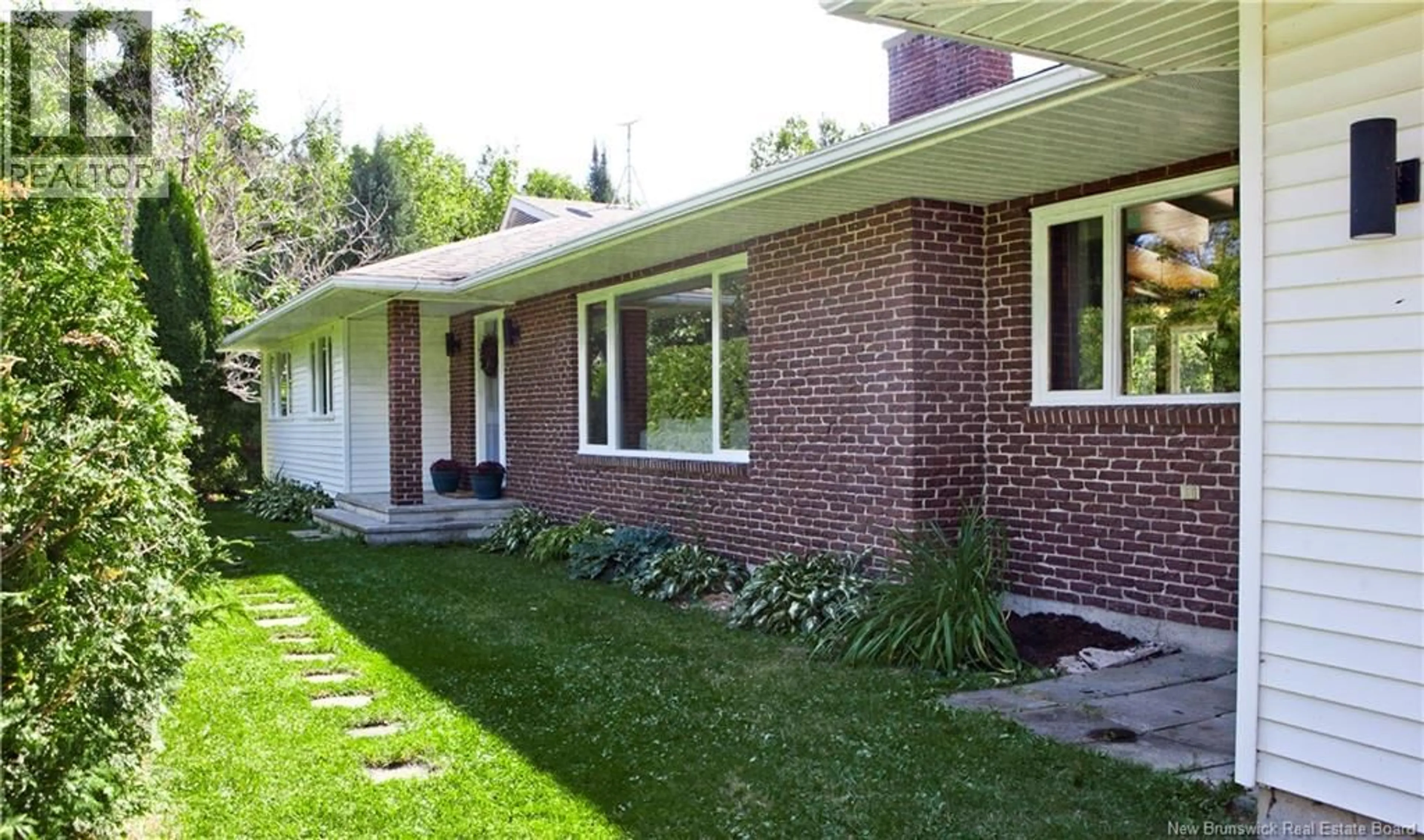 Home with brick exterior material, street for 10125 105 ROUTE ROUTE, Beechwood New Brunswick E7J2A5