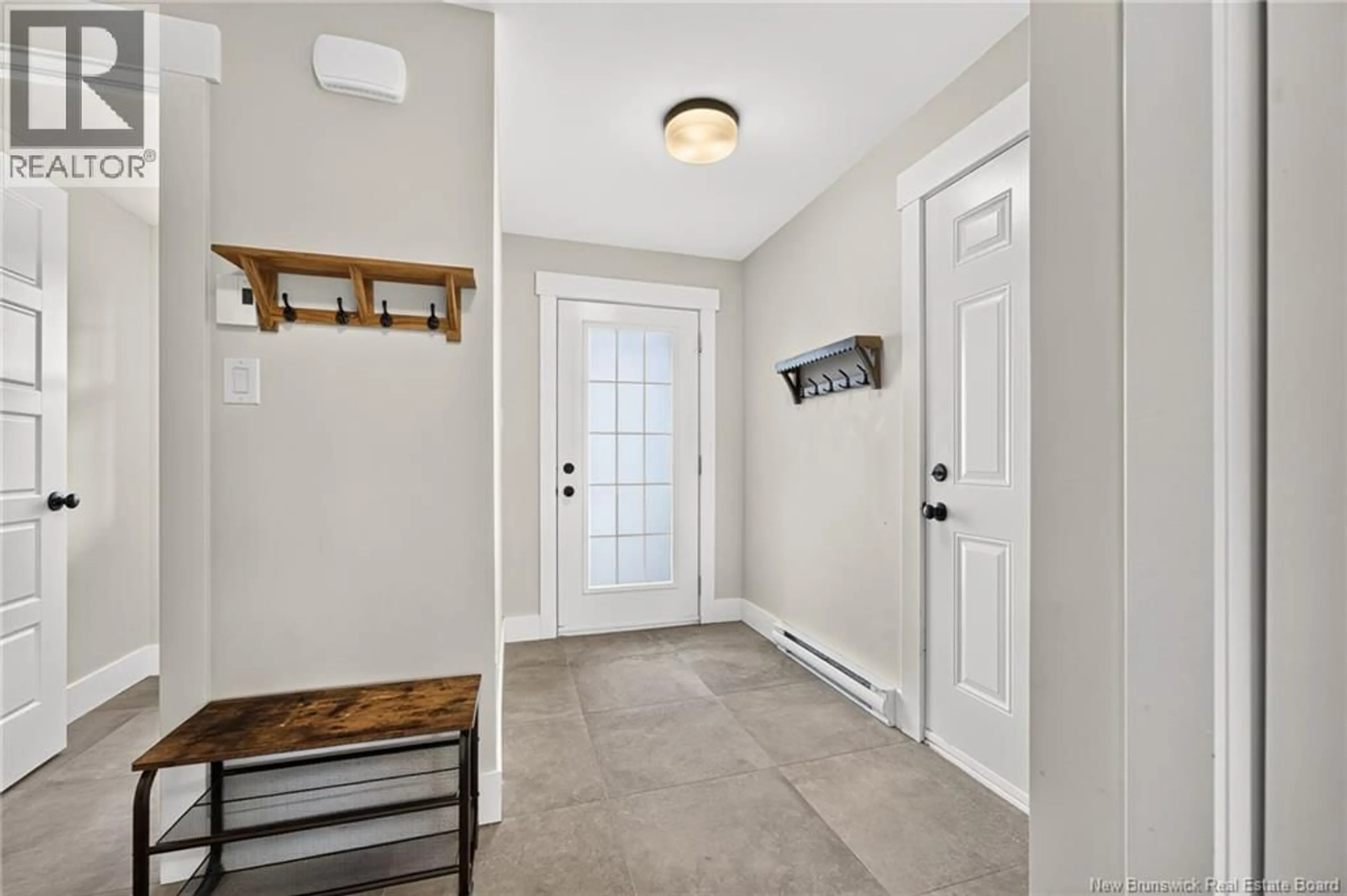 Indoor entryway for 32 ROCHEFORT STREET, Dieppe New Brunswick E1A6S4
