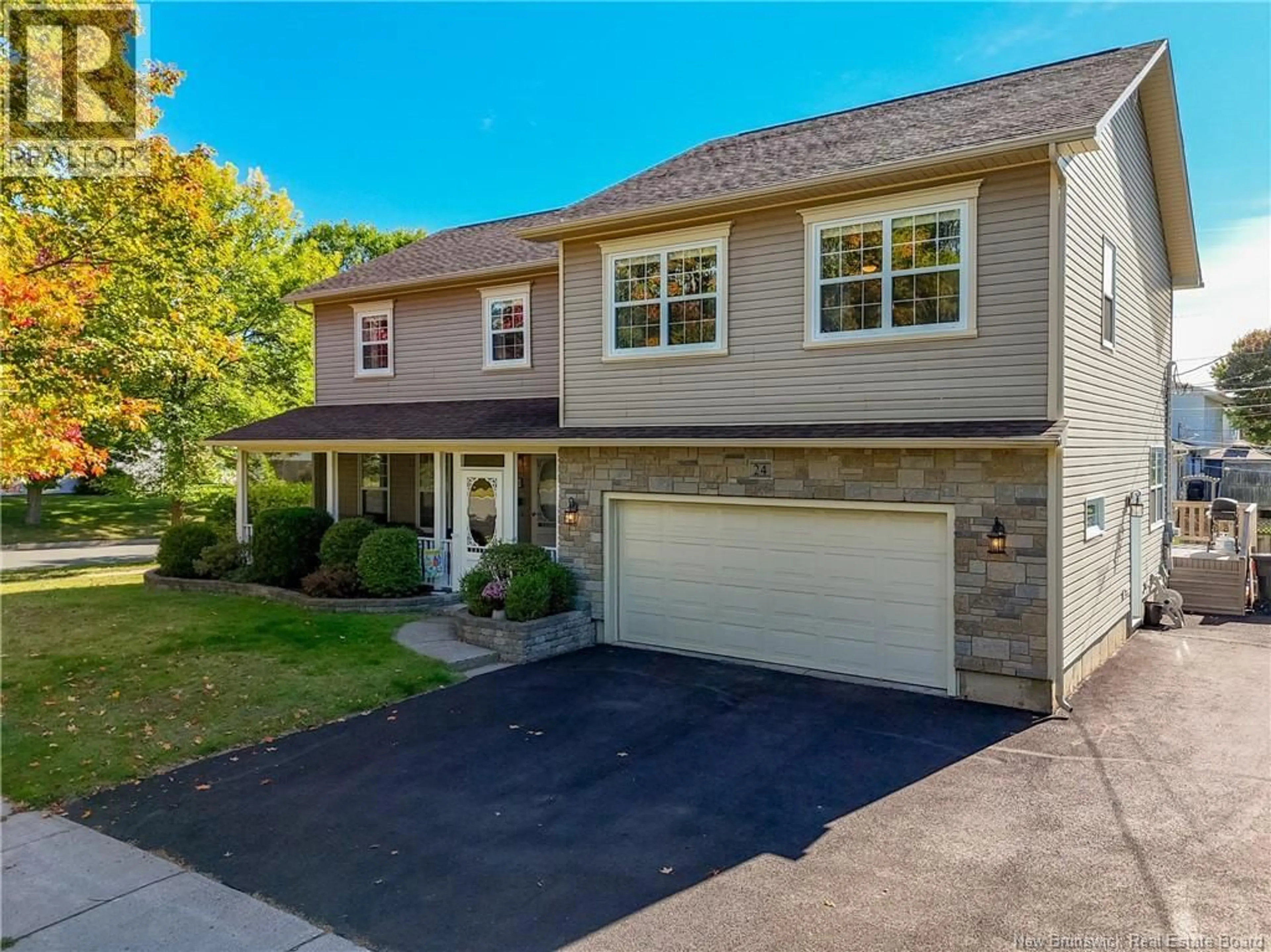 Home with vinyl exterior material, street for 24 WIGGINS DRIVE, Fredericton New Brunswick E3A5N6