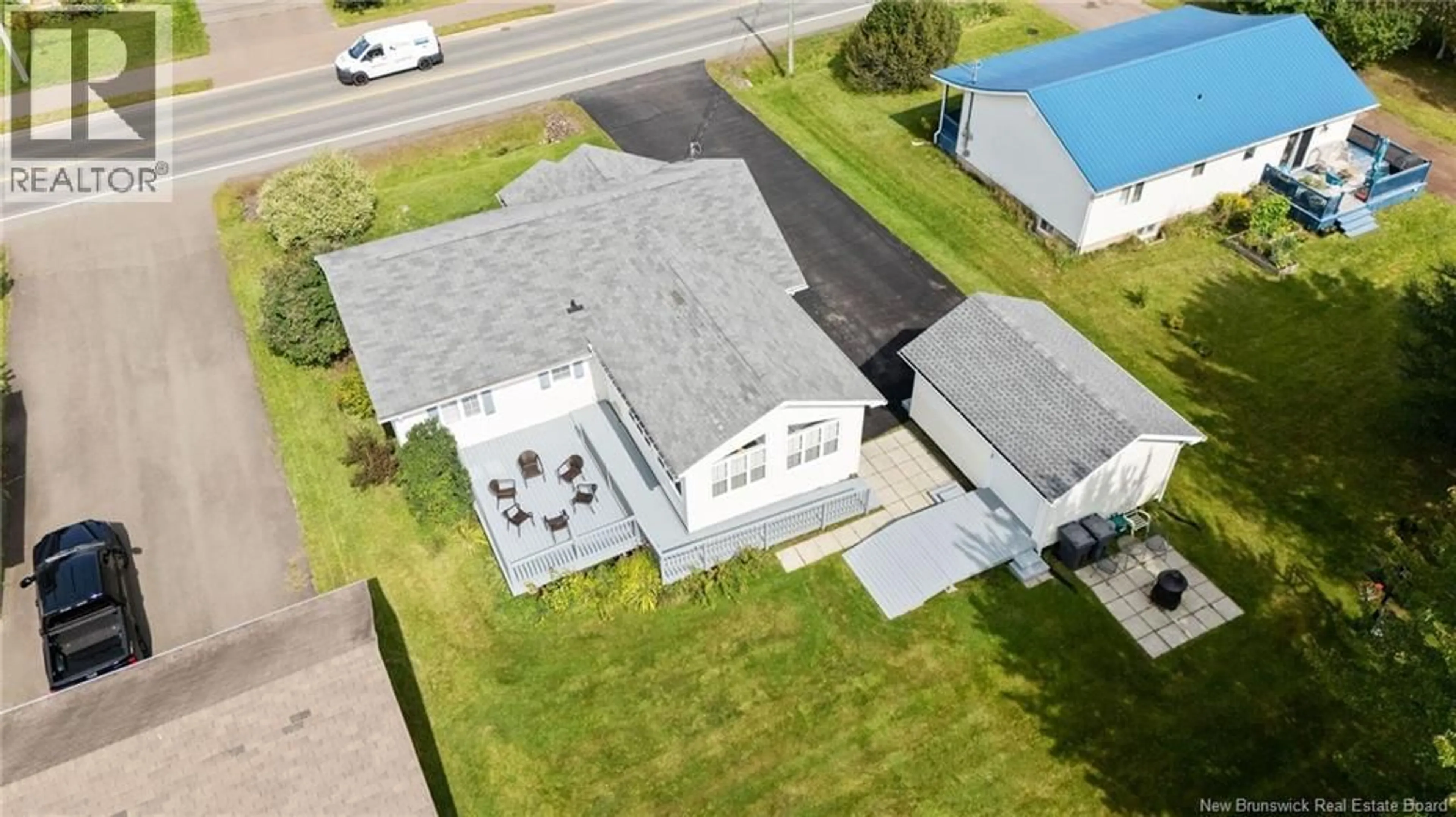 A pic from outside/outdoor area/front of a property/back of a property/a pic from drone, building for 941 MELANSON ROAD, Dieppe New Brunswick E1A7P1