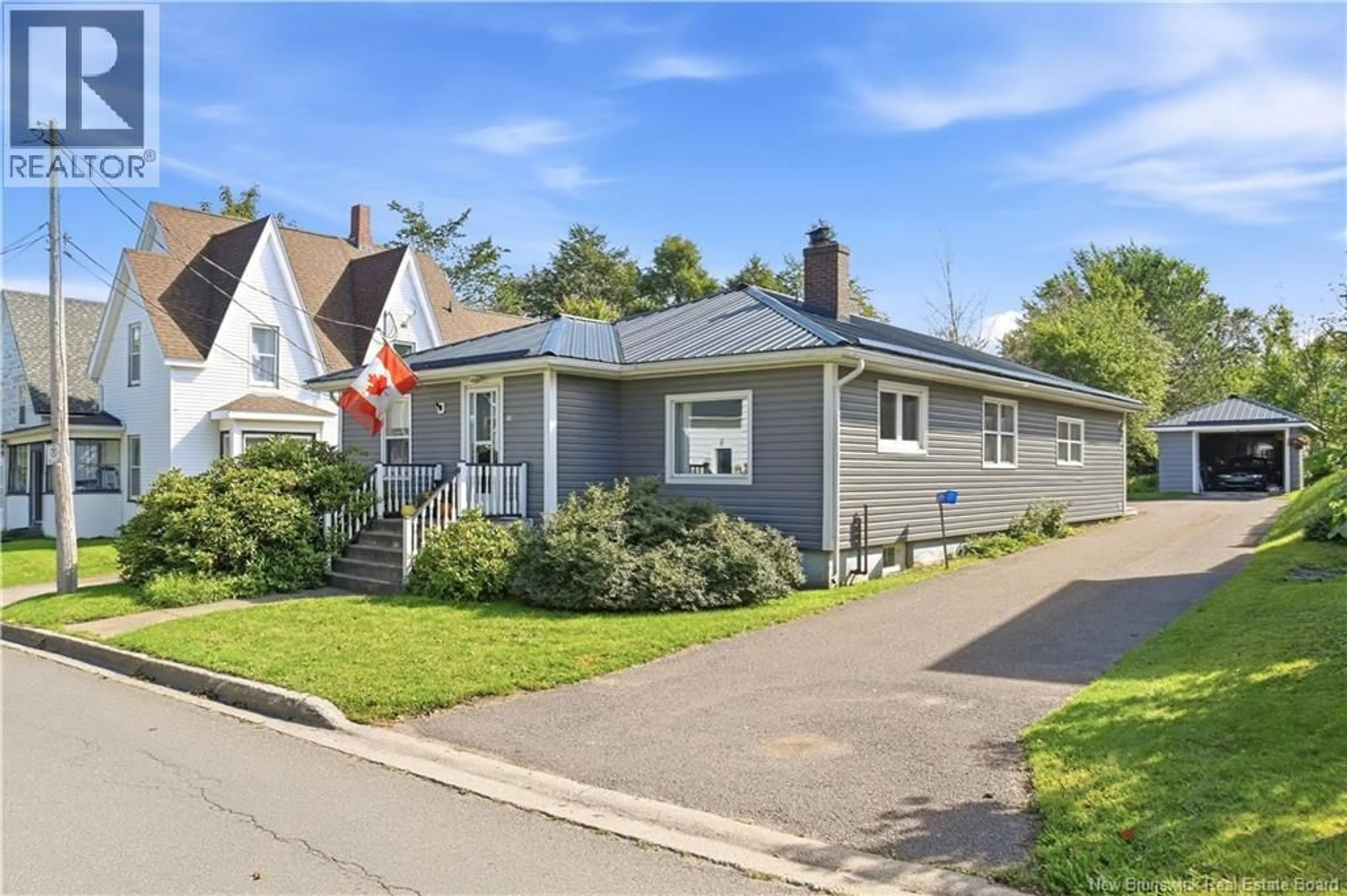 A pic from outside/outdoor area/front of a property/back of a property/a pic from drone, street for 13 SQUIRE STREET, Sackville New Brunswick E4L4K8