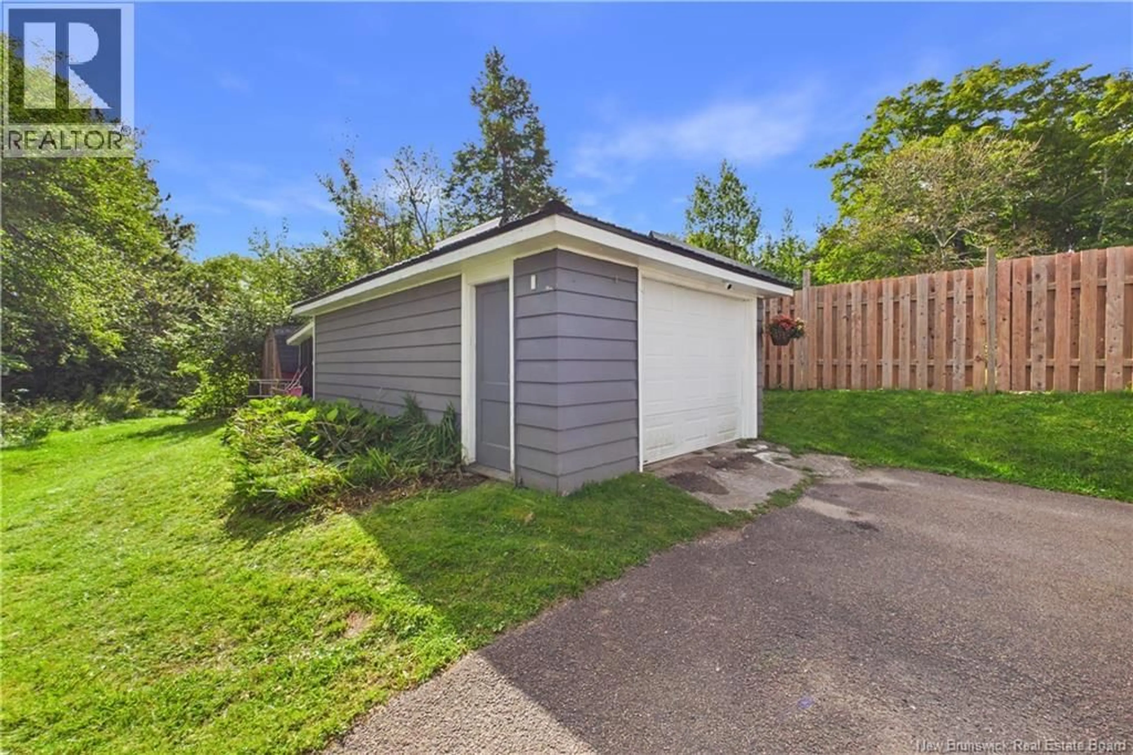 Shed for 13 SQUIRE STREET, Sackville New Brunswick E4L4K8