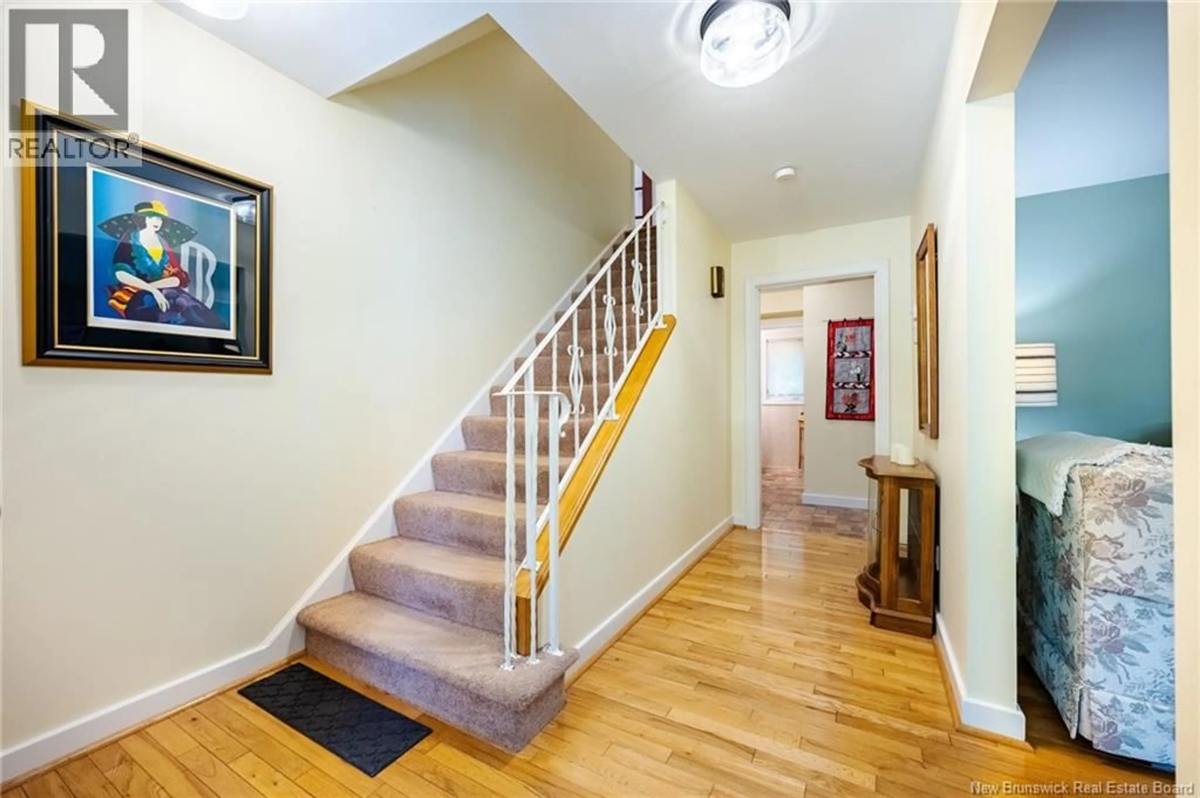 Indoor foyer for 560 SQUIRES STREET, Fredericton New Brunswick E3B3V4