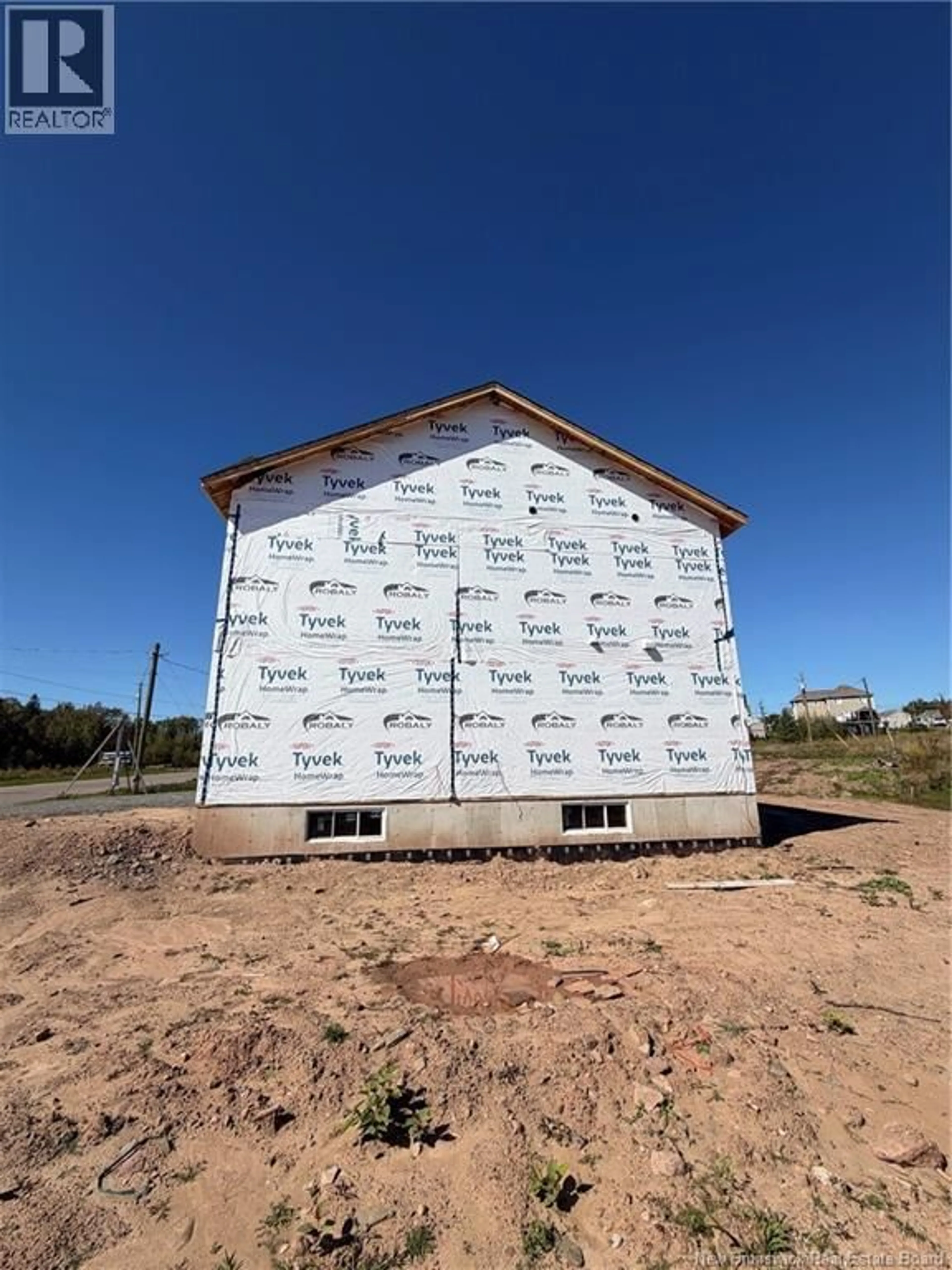 Home with vinyl exterior material, building for 63 MELBOURNE CRESCENT, Moncton New Brunswick E1E0K6