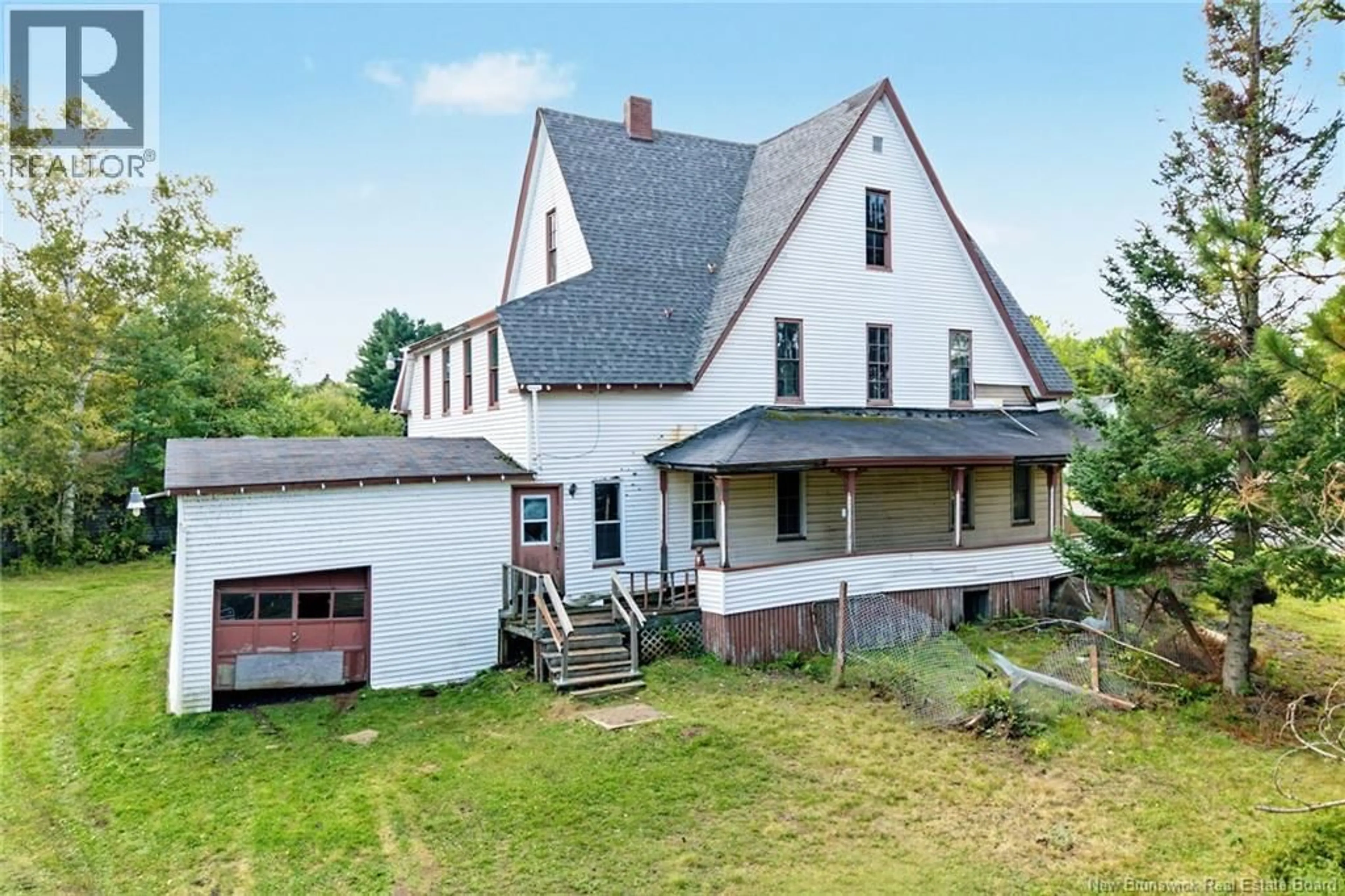 A pic from outside/outdoor area/front of a property/back of a property/a pic from drone, building for 4 YEAMANS ROAD, Minto New Brunswick E4B2N2