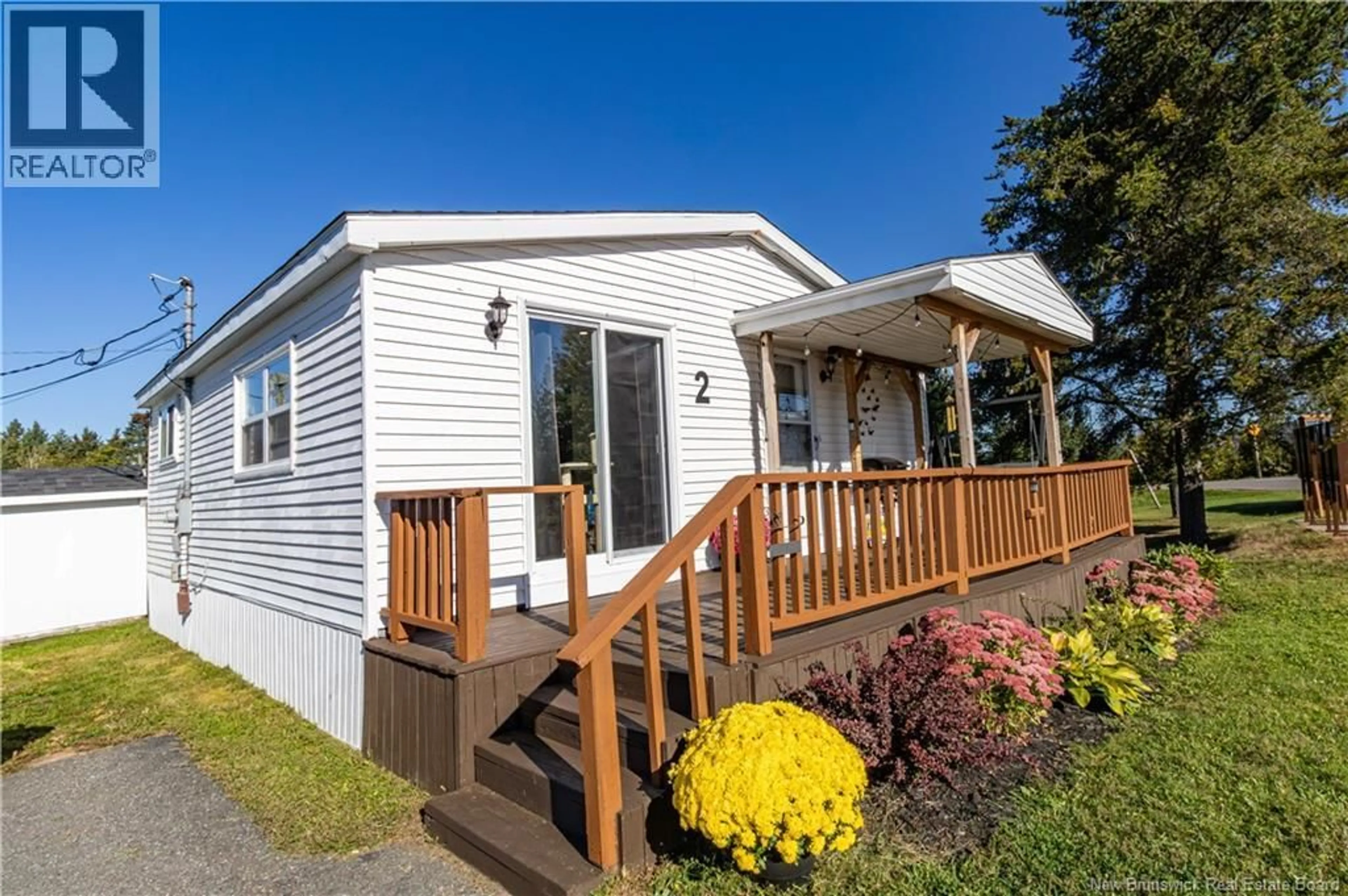 Home with vinyl exterior material, water/lake/river/ocean view for 2 ORCHARD CRESCENT, Picadilly New Brunswick E4E3X6