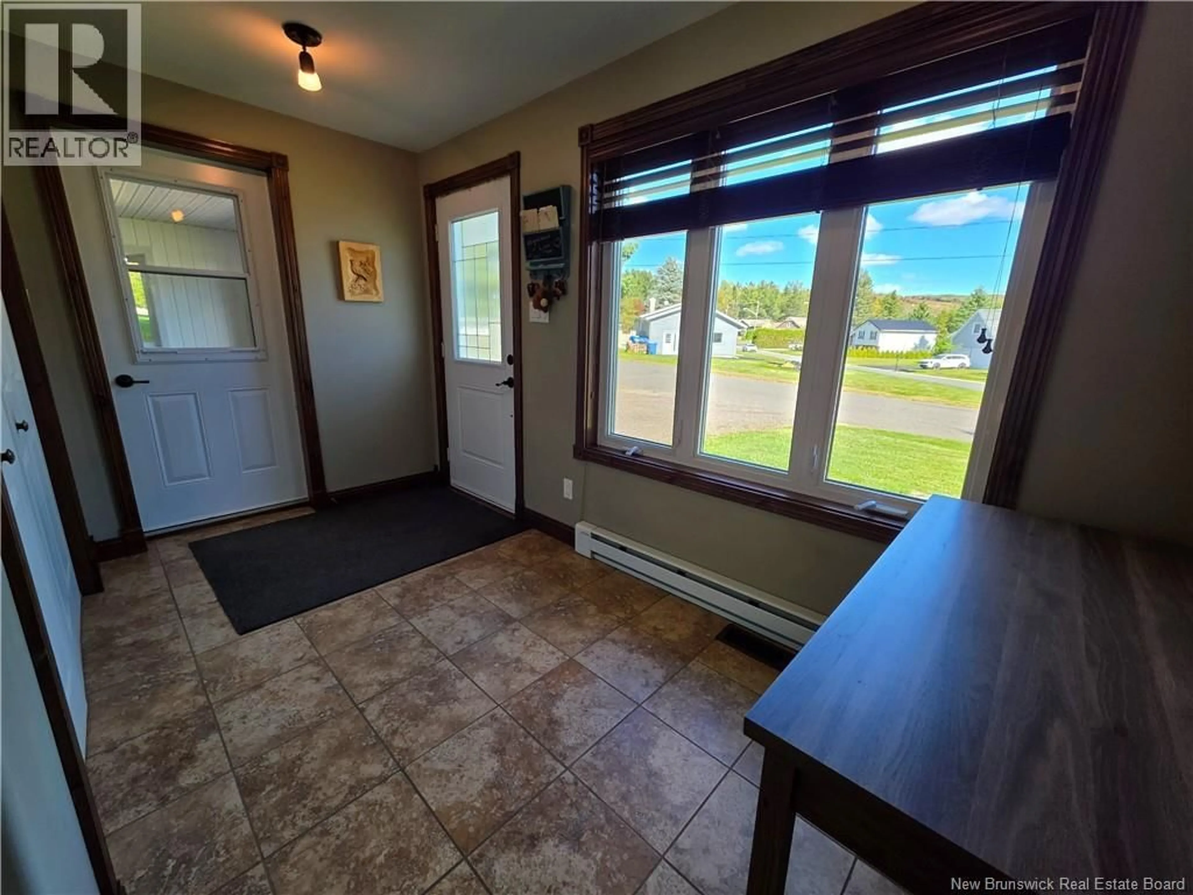 Indoor entryway for 12 BELANGER STREET, Saint-Basile New Brunswick E7C1S5