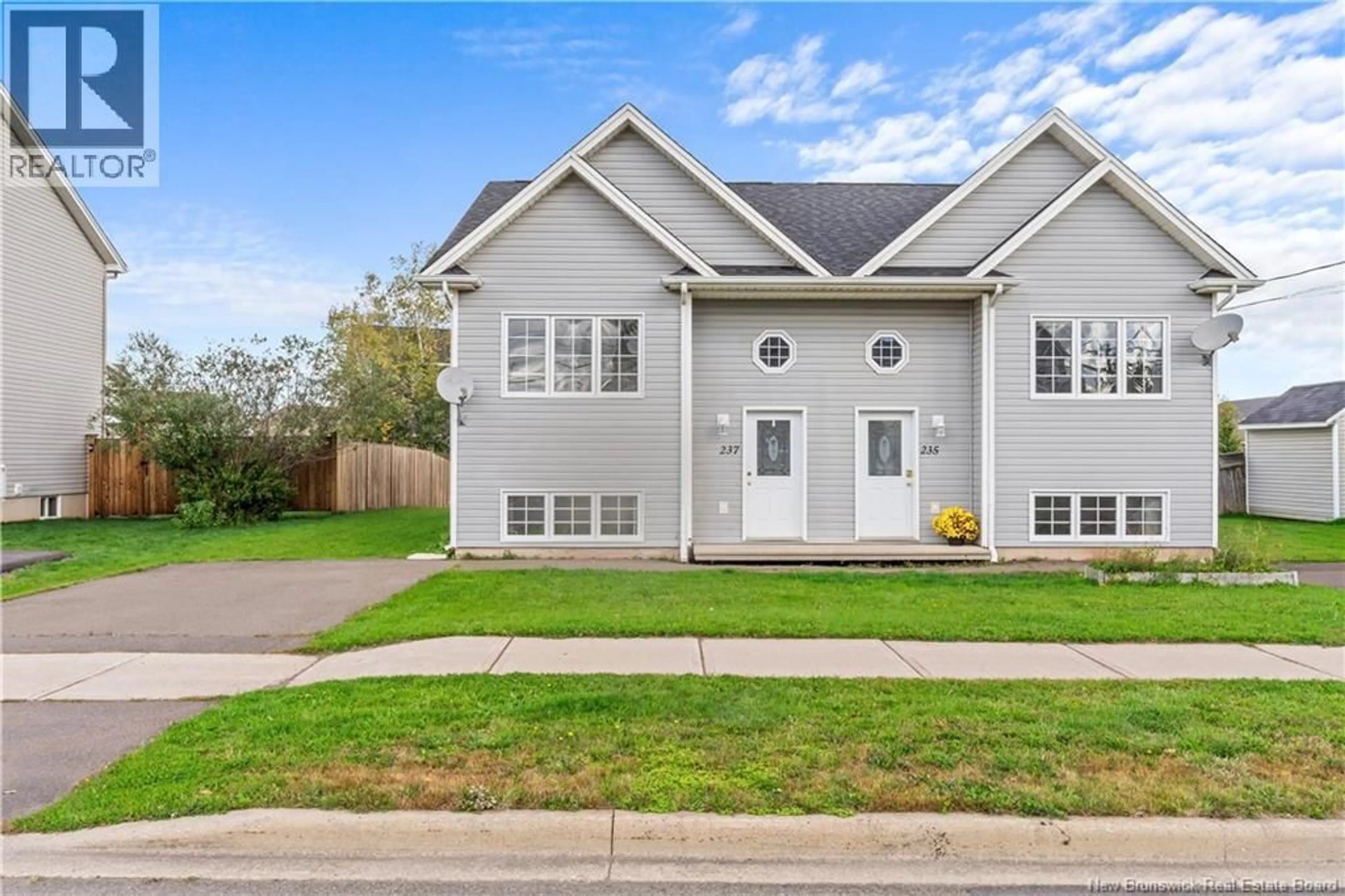Home with vinyl exterior material, street for 237 GLENCAIRN DRIVE, Moncton New Brunswick E1G5G7