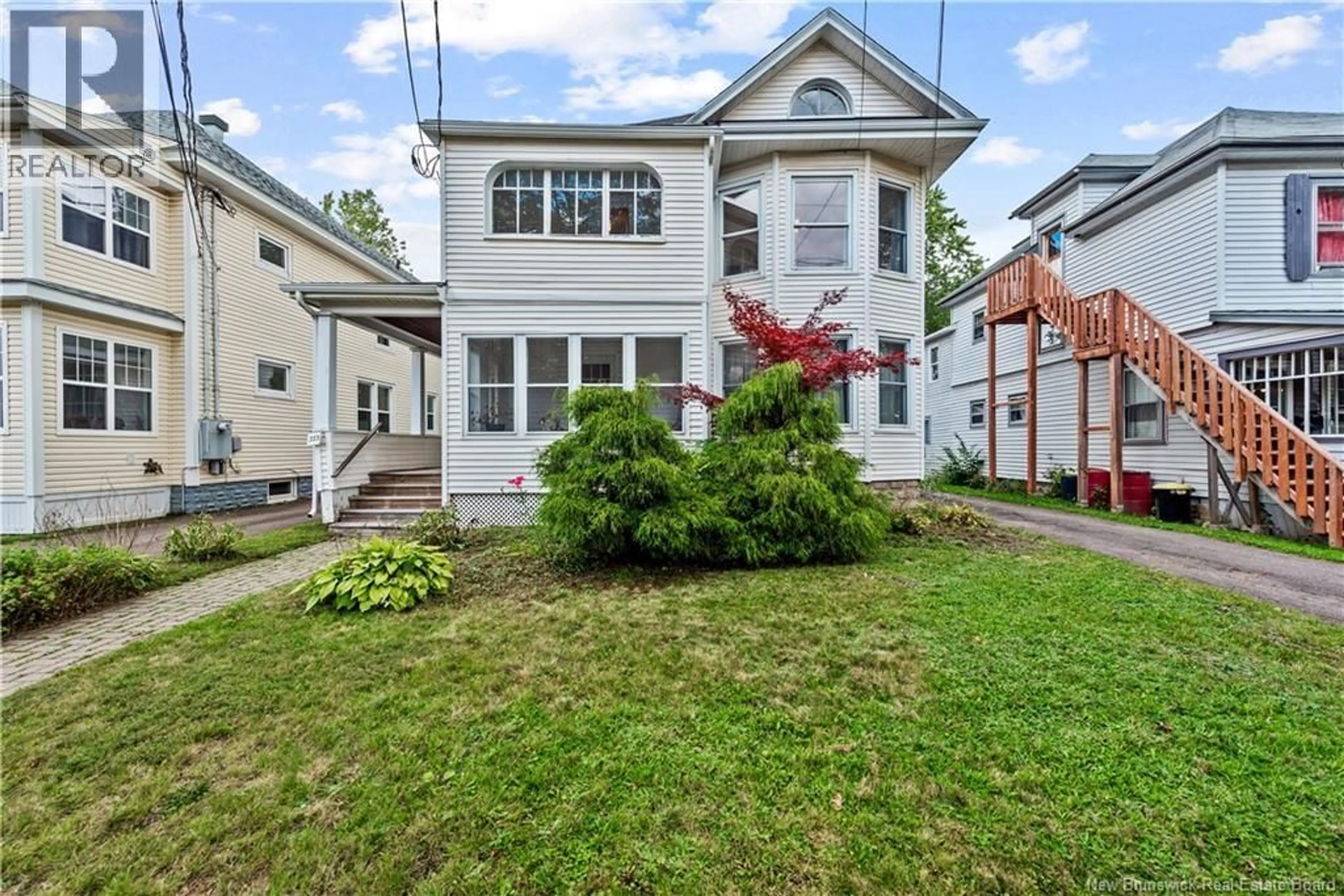 Home with vinyl exterior material, street for 333 CAMERON STREET, Moncton New Brunswick E1C5Z5