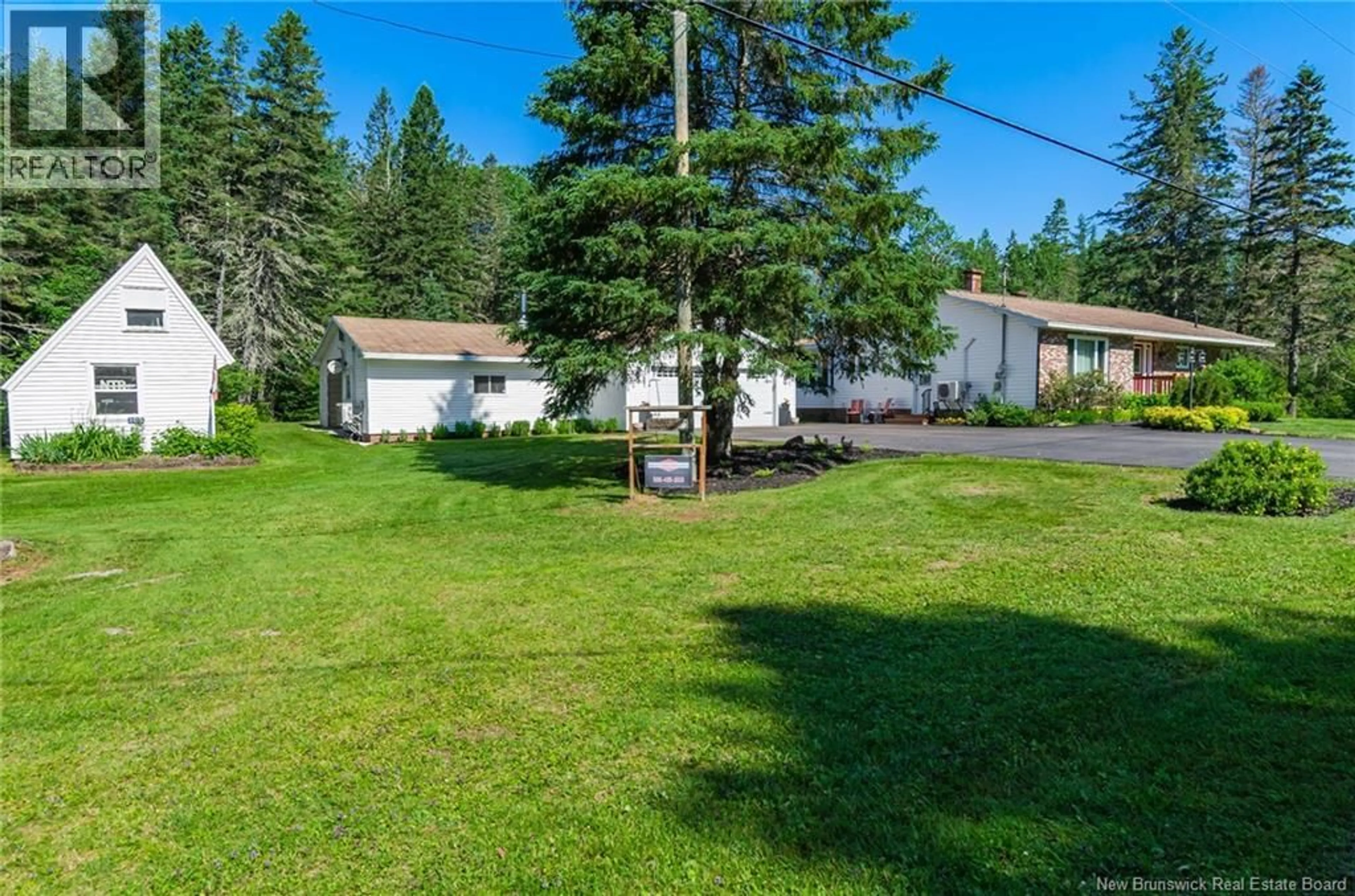 A pic from outside/outdoor area/front of a property/back of a property/a pic from drone, unknown for 109 BELLEISLE ROAD, Norton New Brunswick E5T1S7