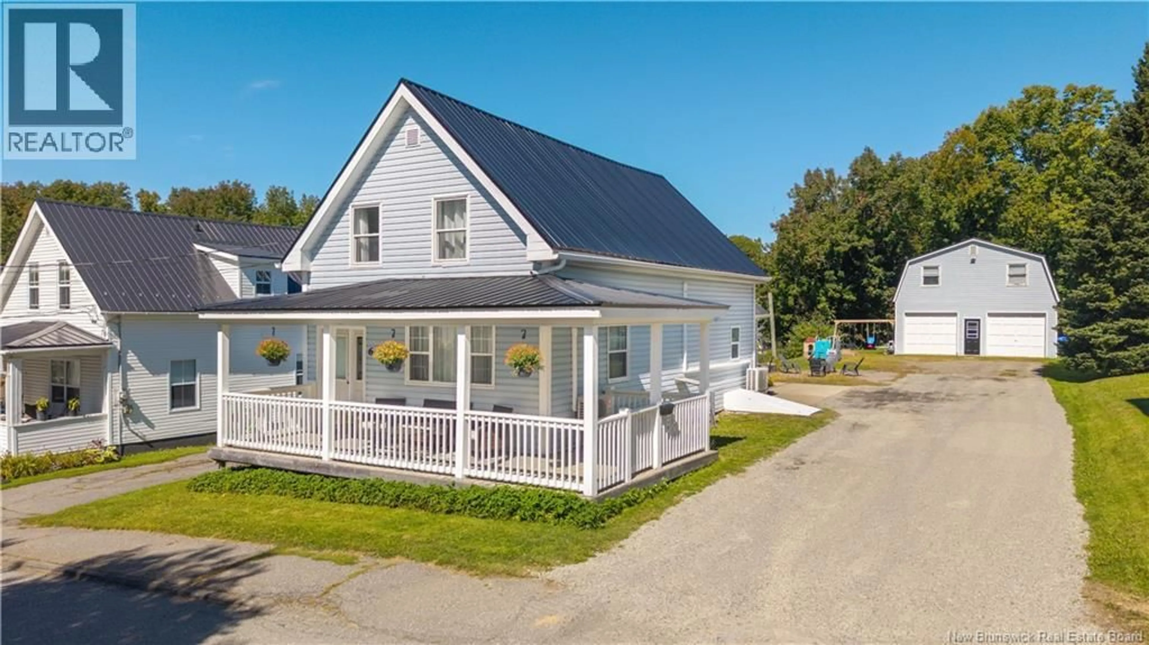Home with vinyl exterior material, unknown for 6 ARMSTRONG STREET, St. Stephen New Brunswick E3L2M4