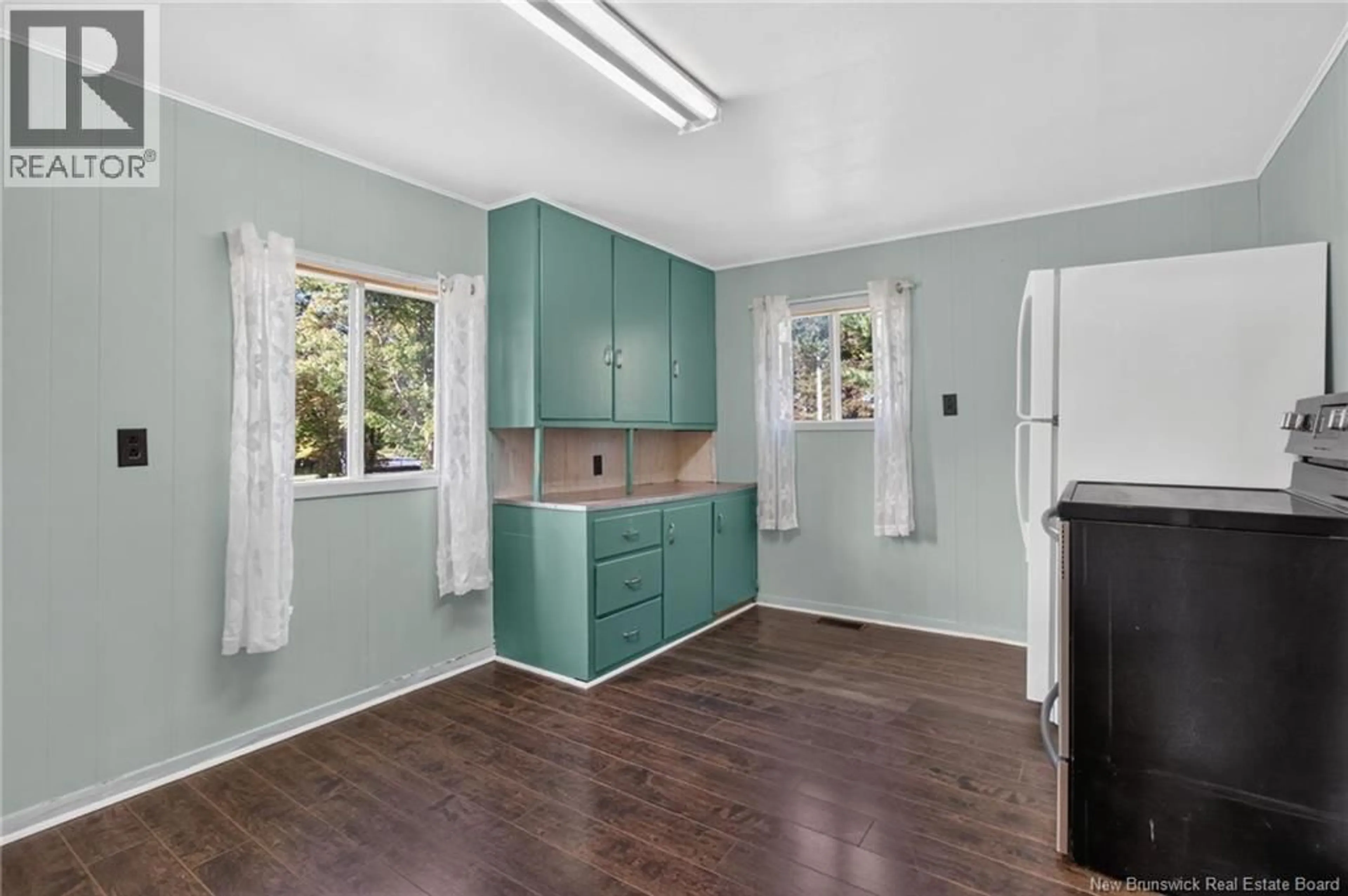 Standard kitchen, unknown for 14 SALISBURY BACK ROAD, Colpitts Settlement New Brunswick E4J1L4