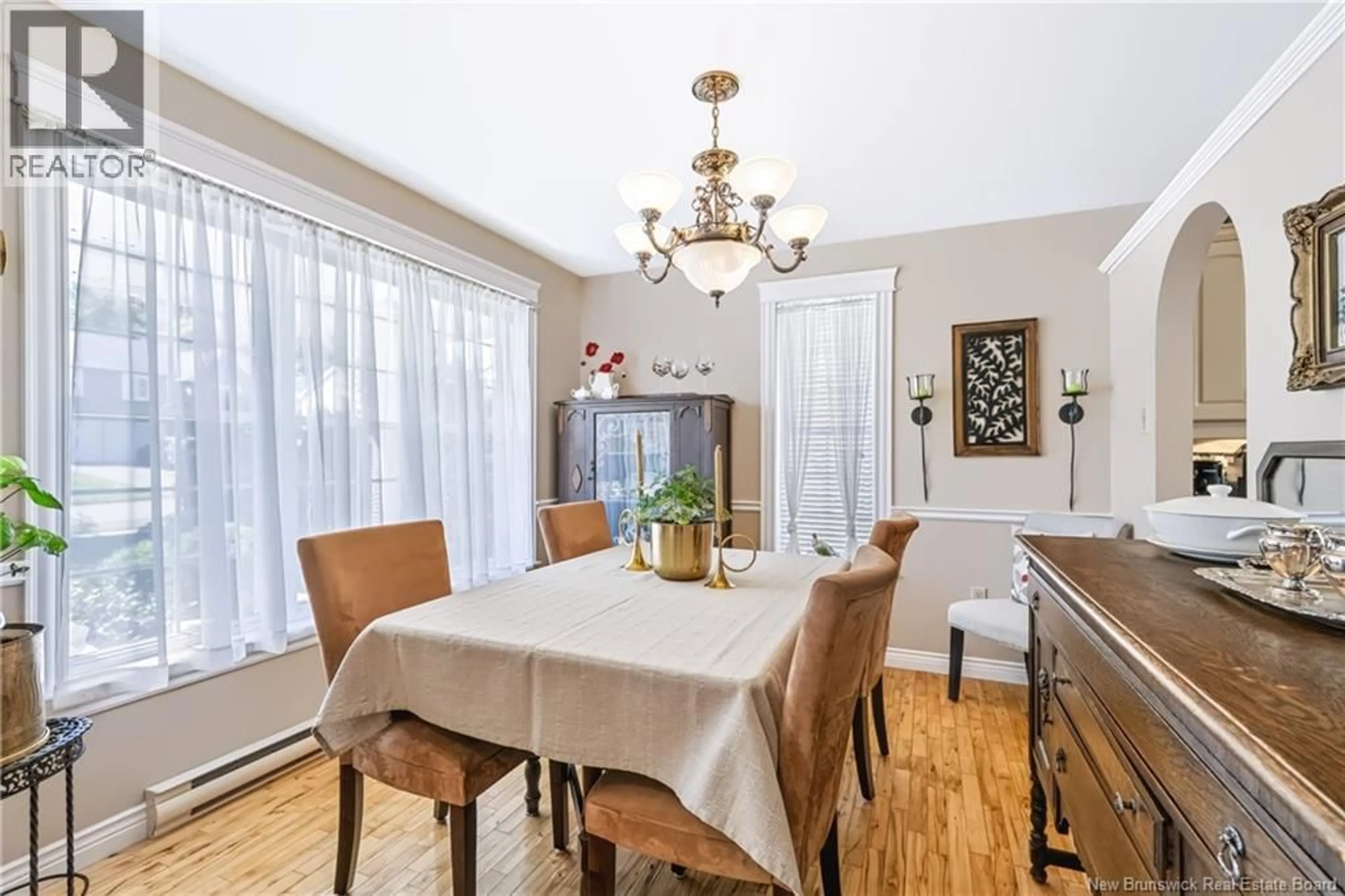 Dining room, wood/laminate floor for 234 TALISMAN CRESCENT, Fredericton New Brunswick E3C1M1