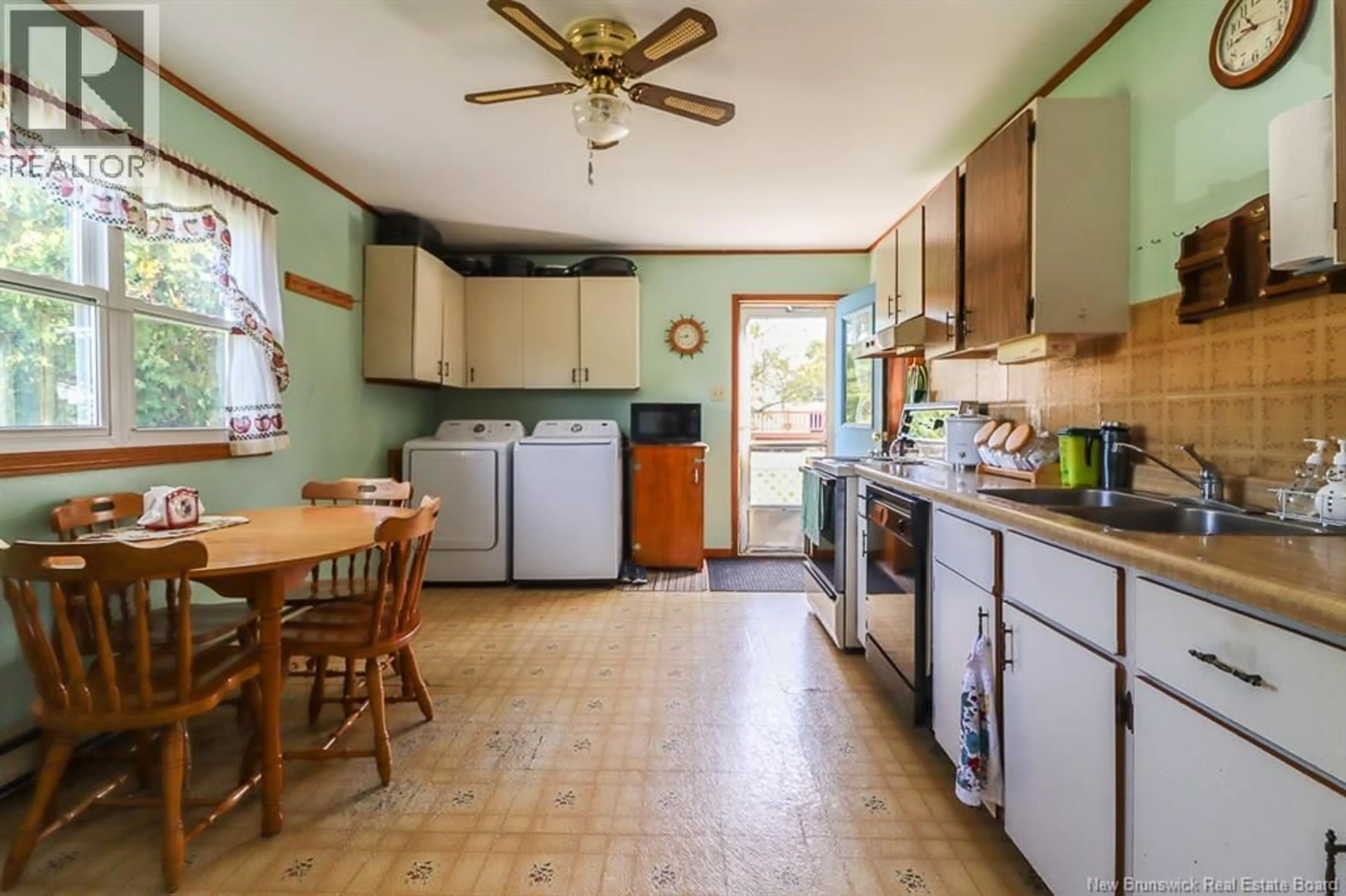 Standard kitchen, unknown for 27 CHESTER PARK ROAD, St. Martins New Brunswick E5R1G3