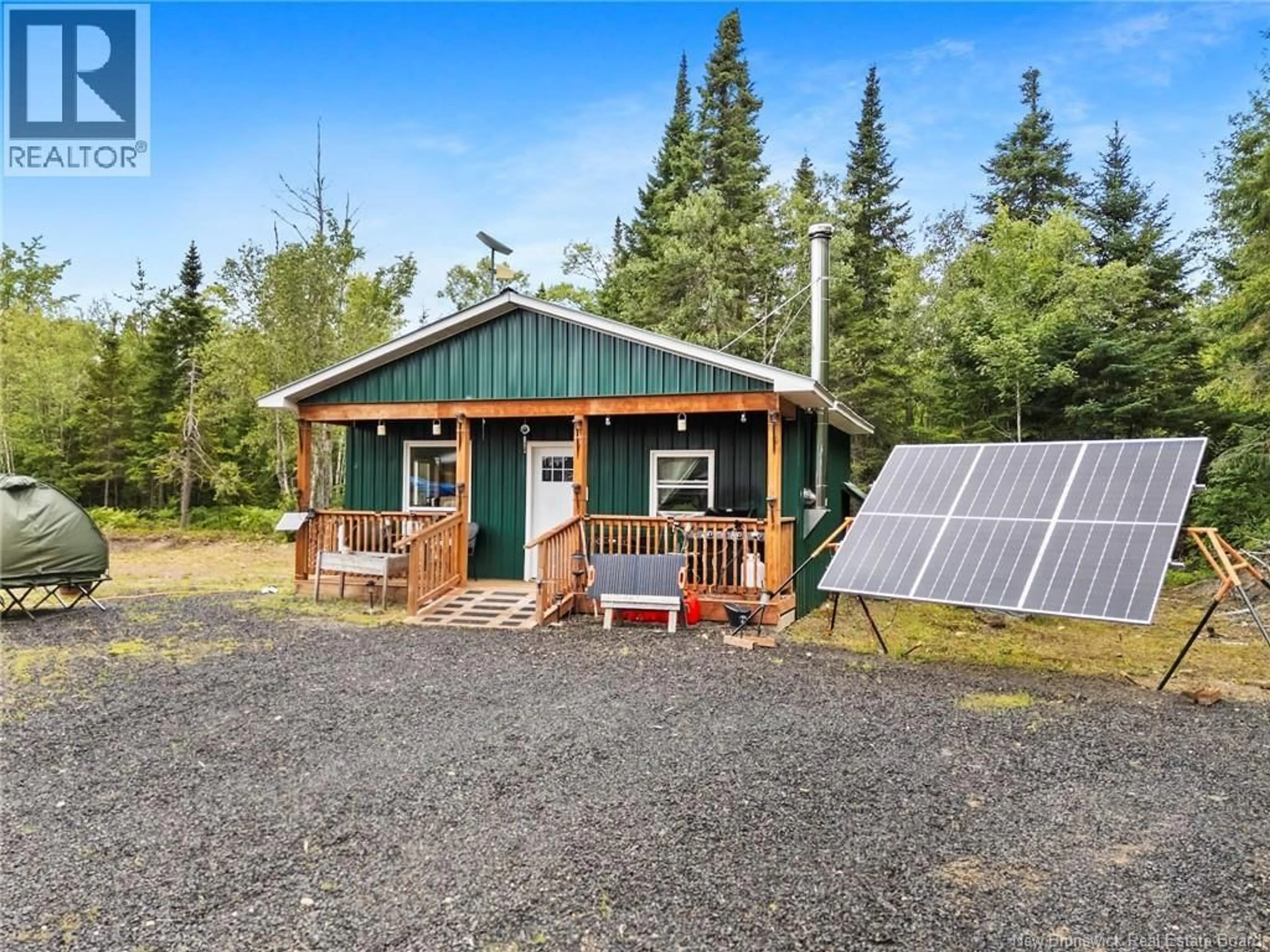 A pic from outside/outdoor area/front of a property/back of a property/a pic from drone, unknown for 460 DUFFERIN ROAD, Dufferin New Brunswick E4A3P8