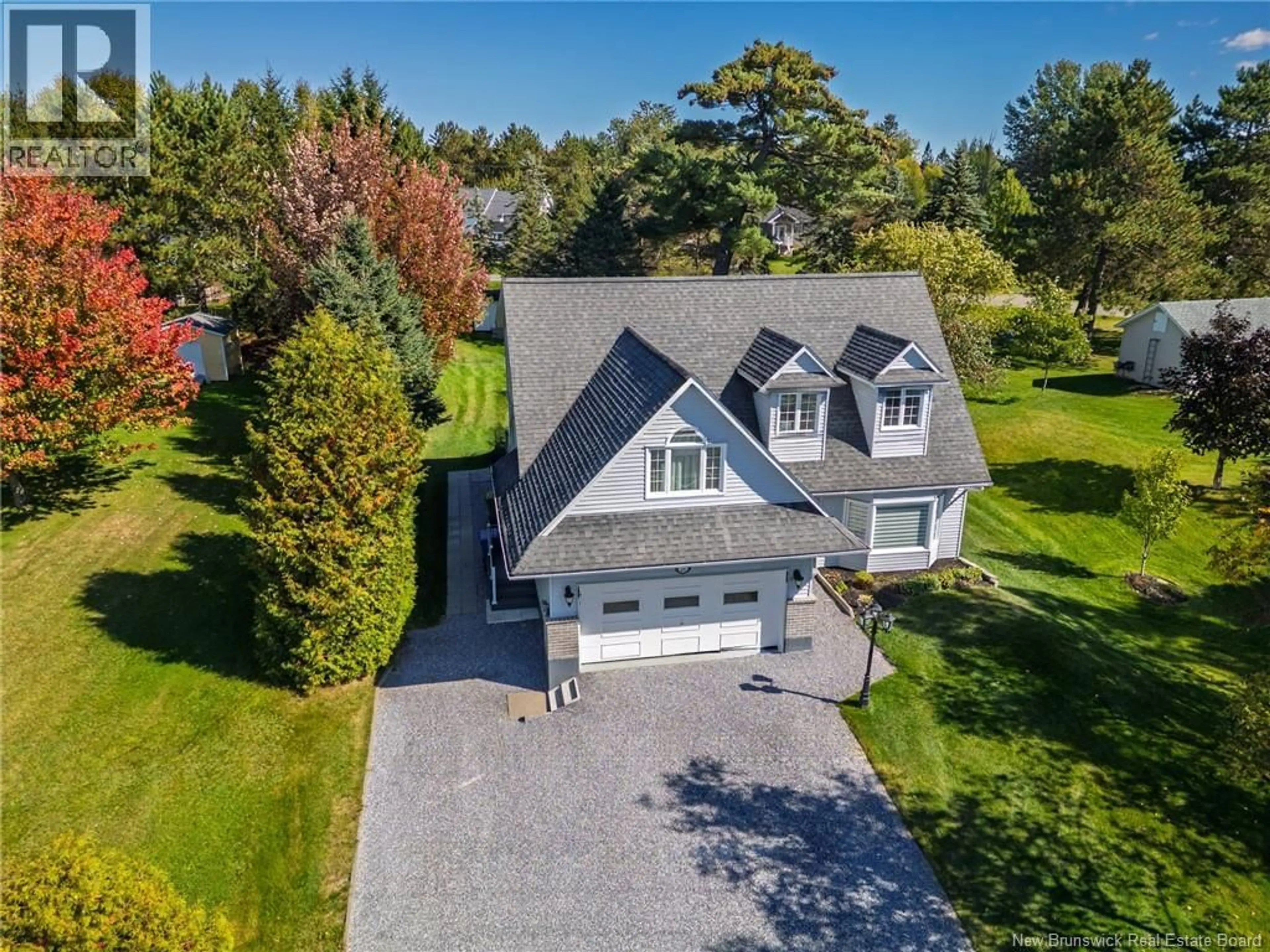 A pic from outside/outdoor area/front of a property/back of a property/a pic from drone, water/lake/river/ocean view for Unit# - 21 PRINCIPALE STREET, Rivière-Verte New Brunswick E7C2T3