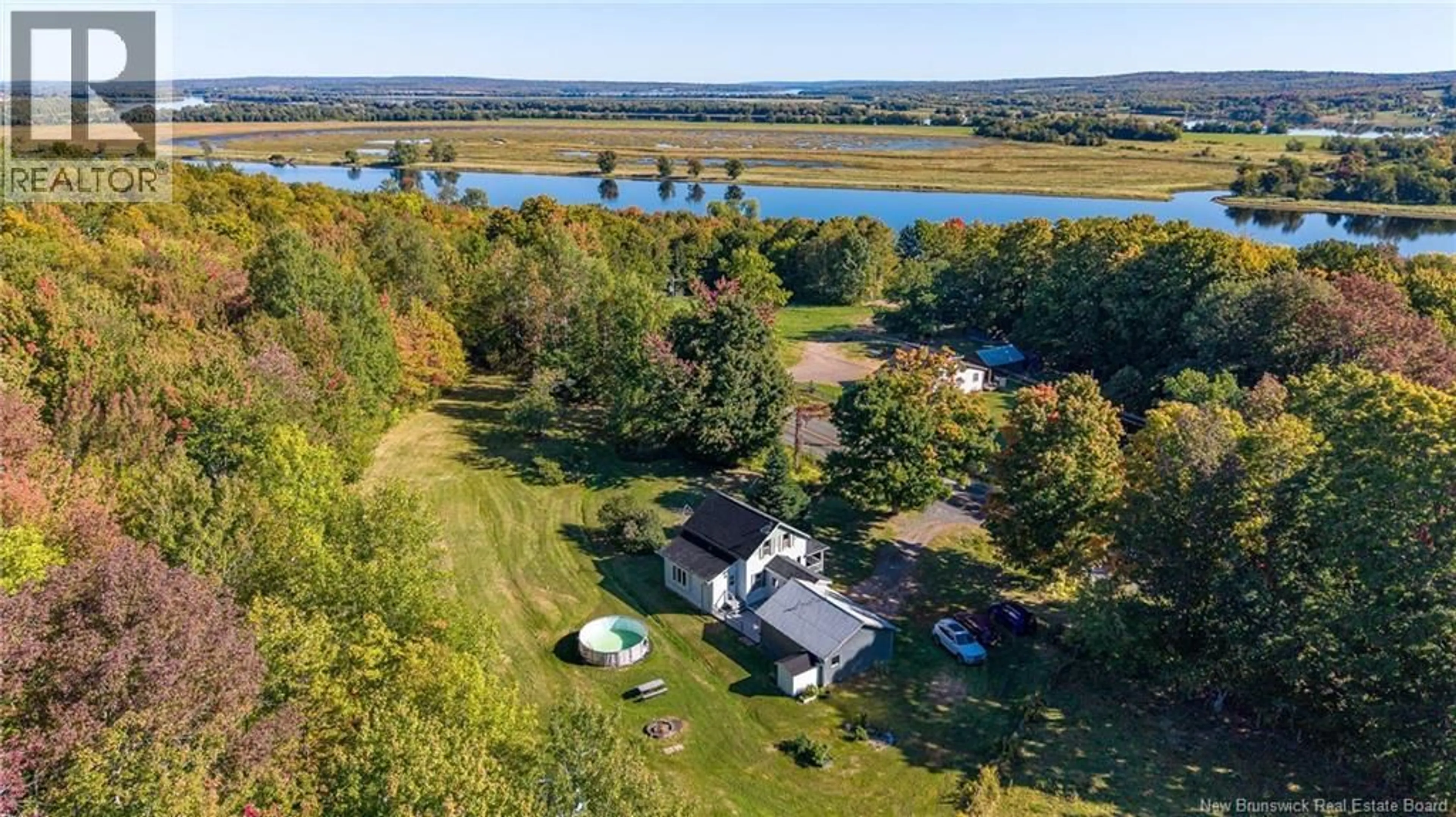 A pic from outside/outdoor area/front of a property/back of a property/a pic from drone, water/lake/river/ocean view for 4746 ROUTE 102, Queenstown New Brunswick E5M2A4