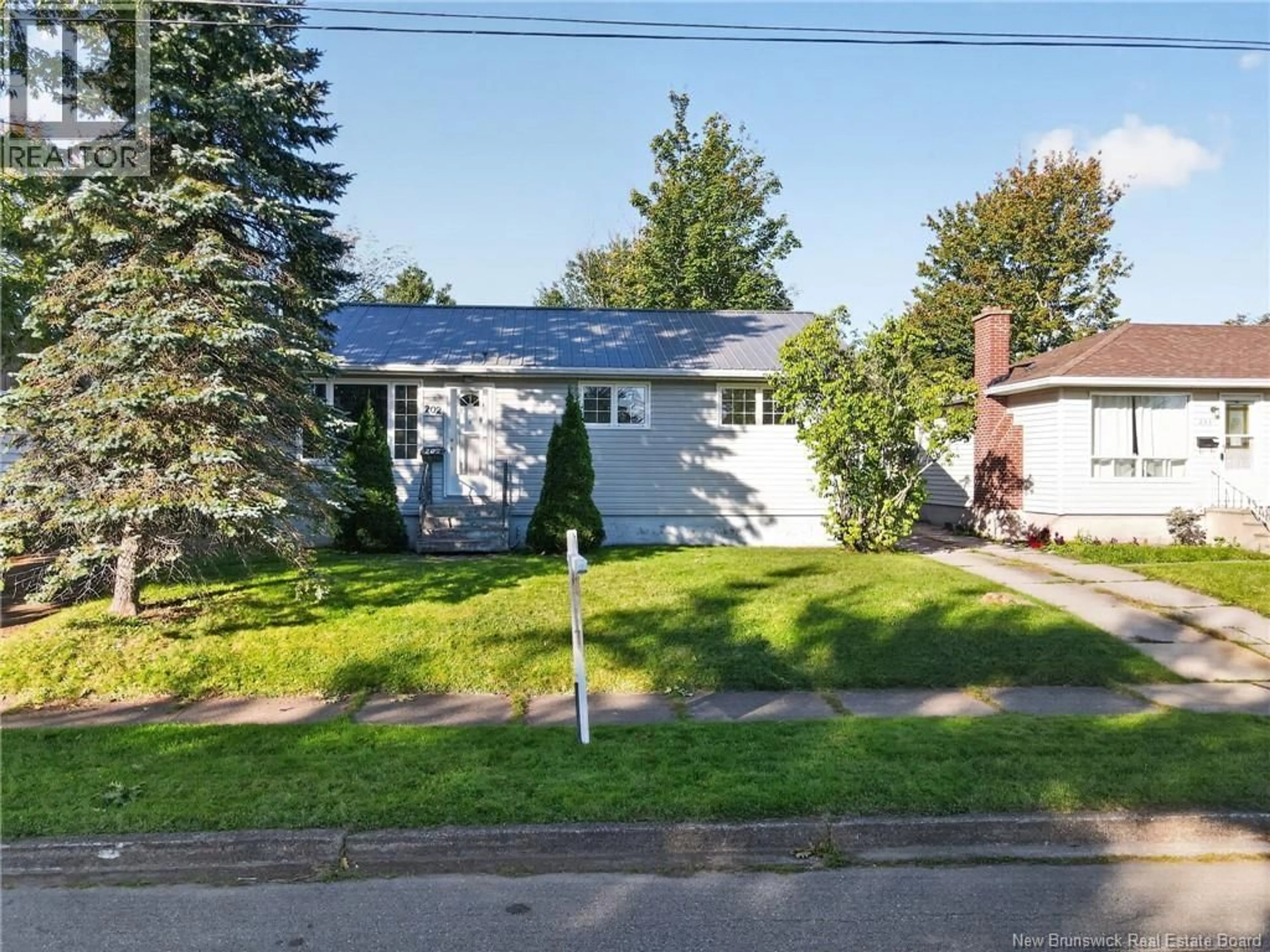 Unknown for 202 MCKENZIE AVENUE, Moncton New Brunswick E1C7Z4