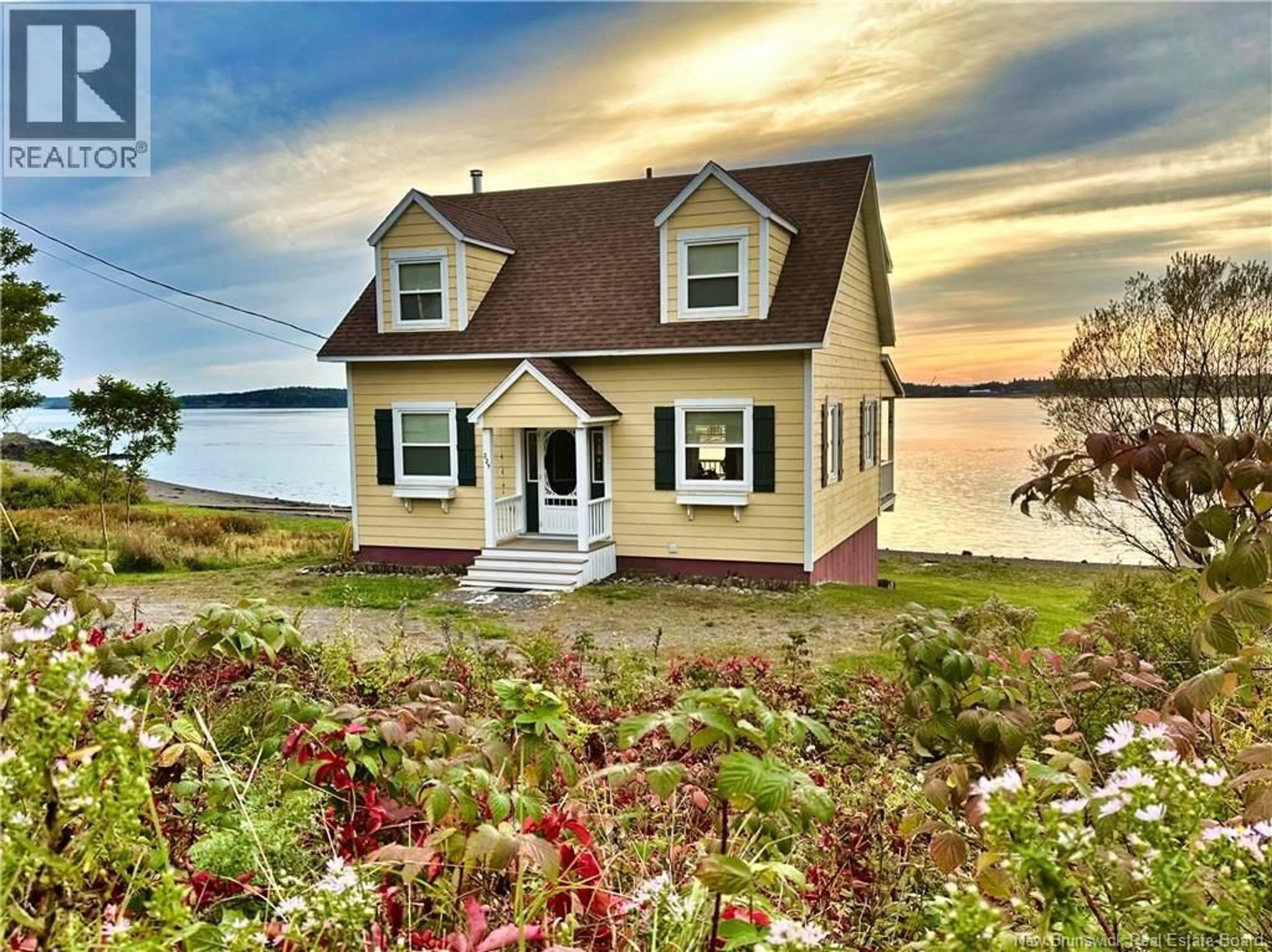 Home with vinyl exterior material, water/lake/river/ocean view for 225 NORTH ROAD, Welshpool New Brunswick E5E1C4