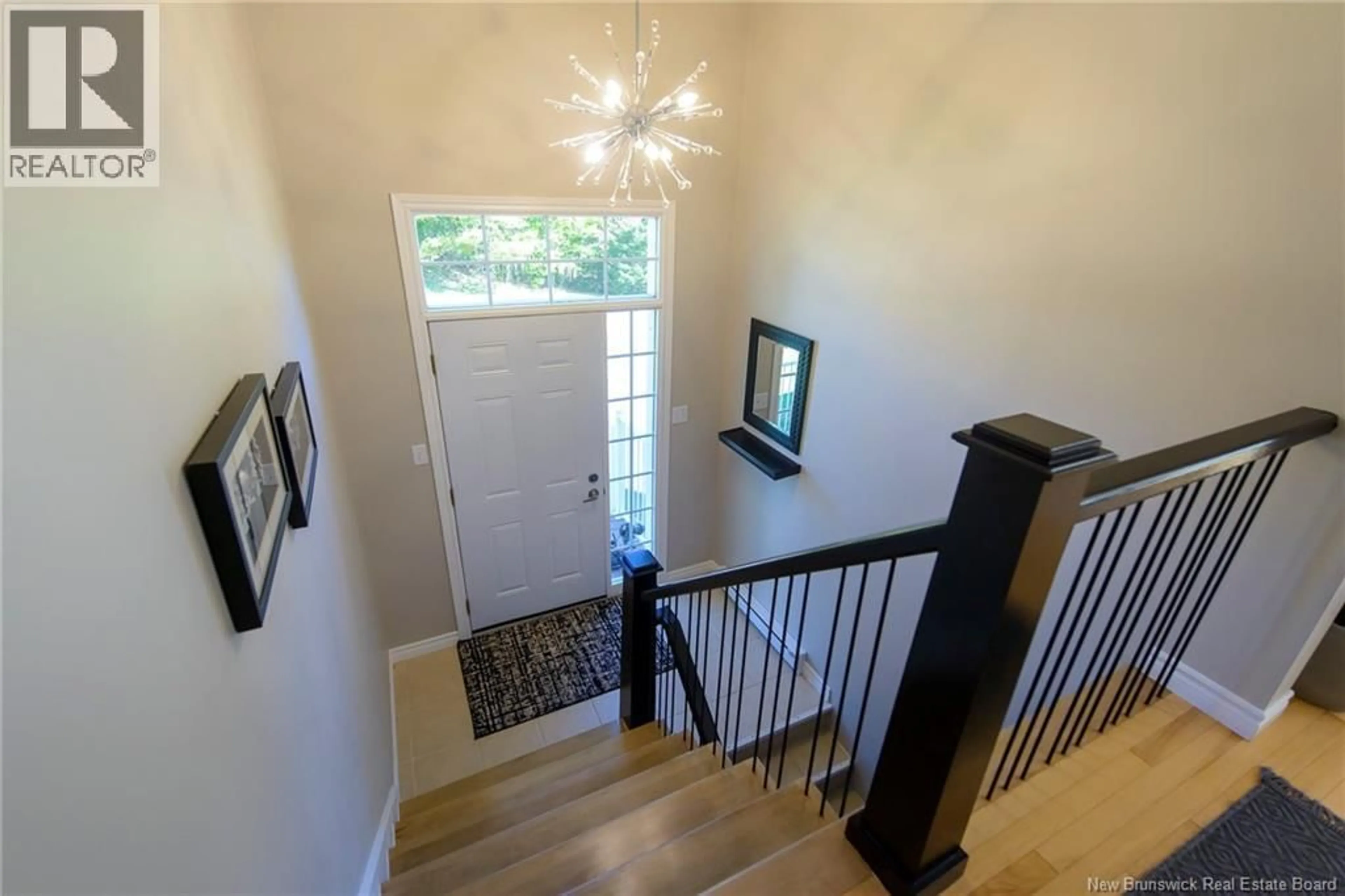 Indoor entryway for 22 SUNDANCE DRIVE, Quispamsis New Brunswick E2E2S3
