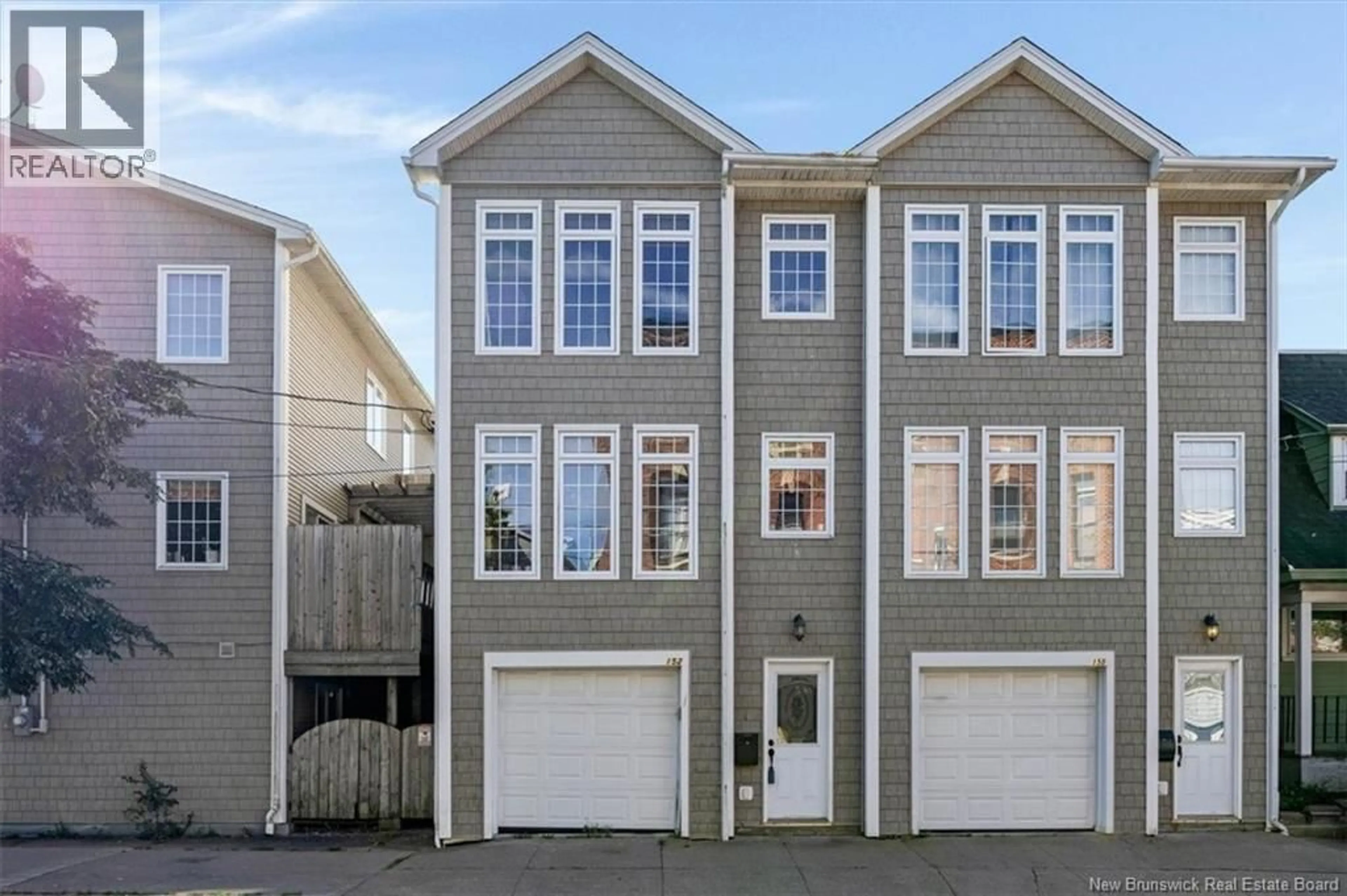 Home with vinyl exterior material, street for 152 DUKE STREET, Saint John New Brunswick E2L1N6