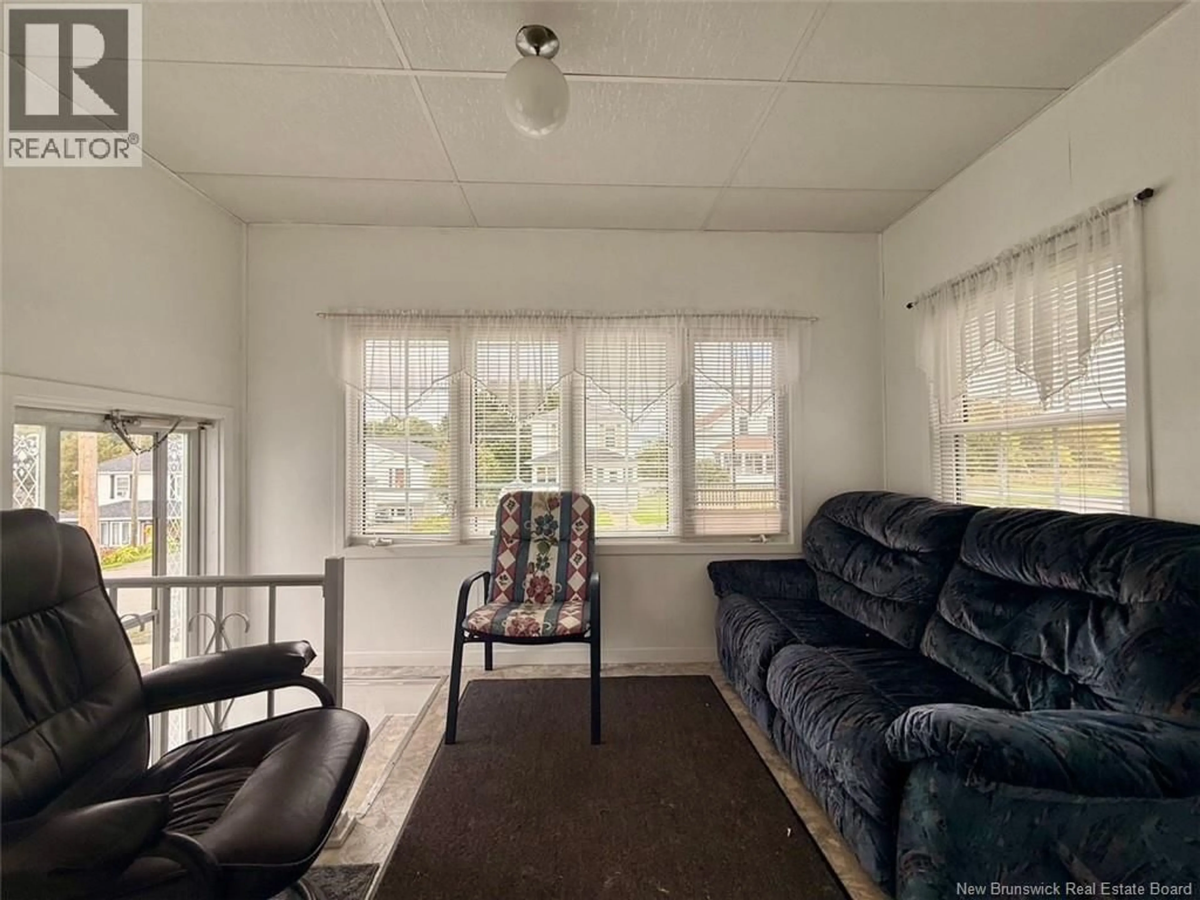 Living room with furniture, unknown for 37 QUEEN STREET, Campbellton New Brunswick E3N1W9