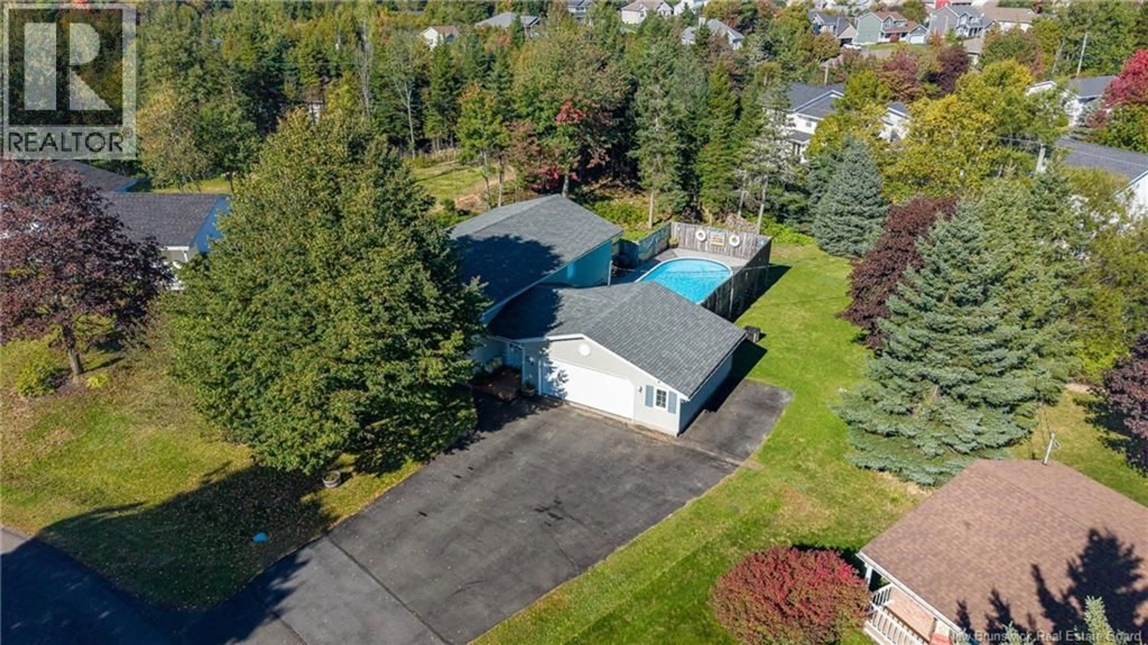 A pic from outside/outdoor area/front of a property/back of a property/a pic from drone, street for 10 TIMBERLINE CRESCENT, Quispamsis New Brunswick E2E5B4