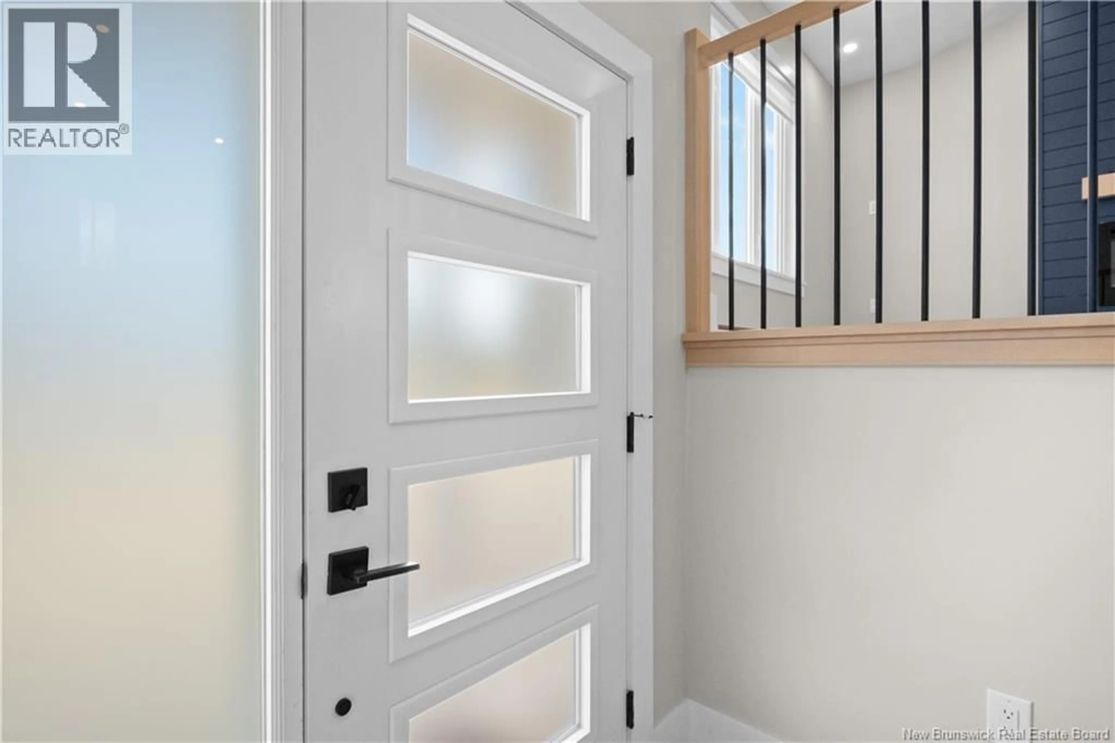 Indoor entryway for 17 ROBERT STREET, Shediac New Brunswick E4P0R2
