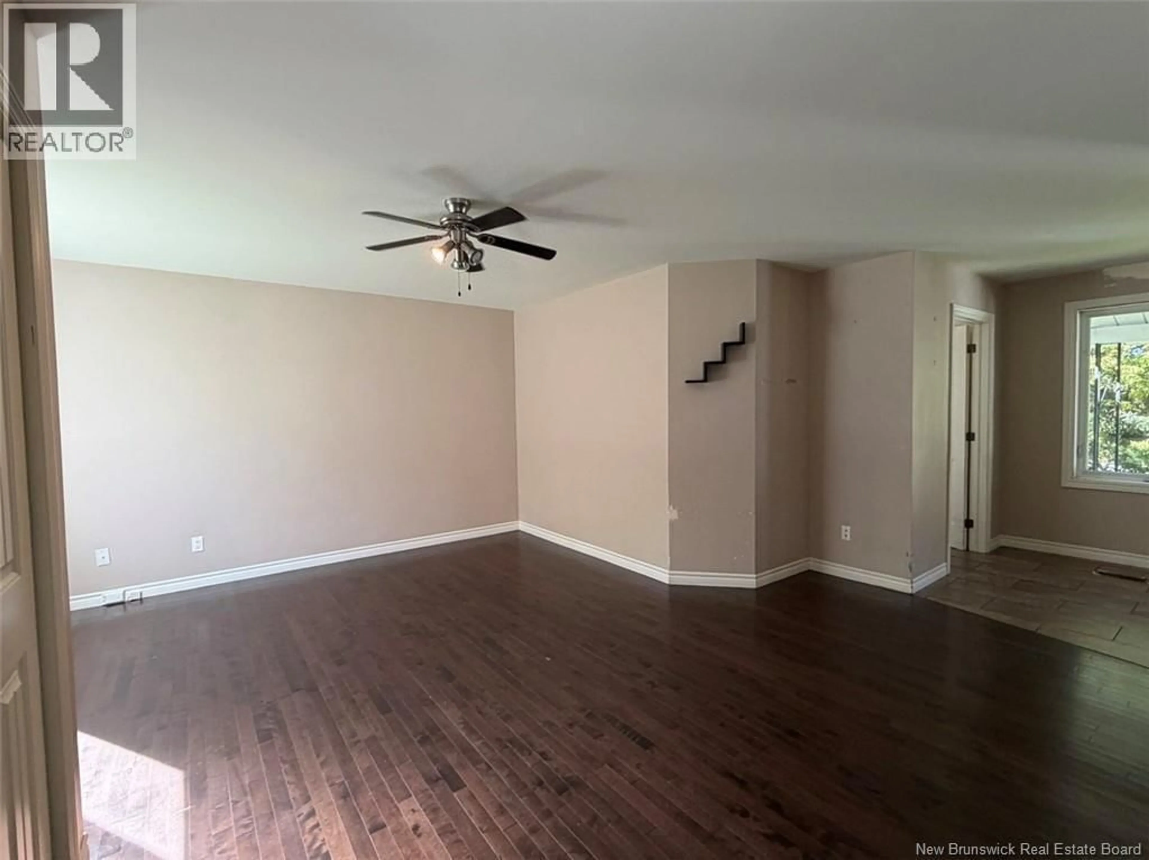 A pic of a room for 12 FORT AVENUE, Edmundston New Brunswick E3V1E1