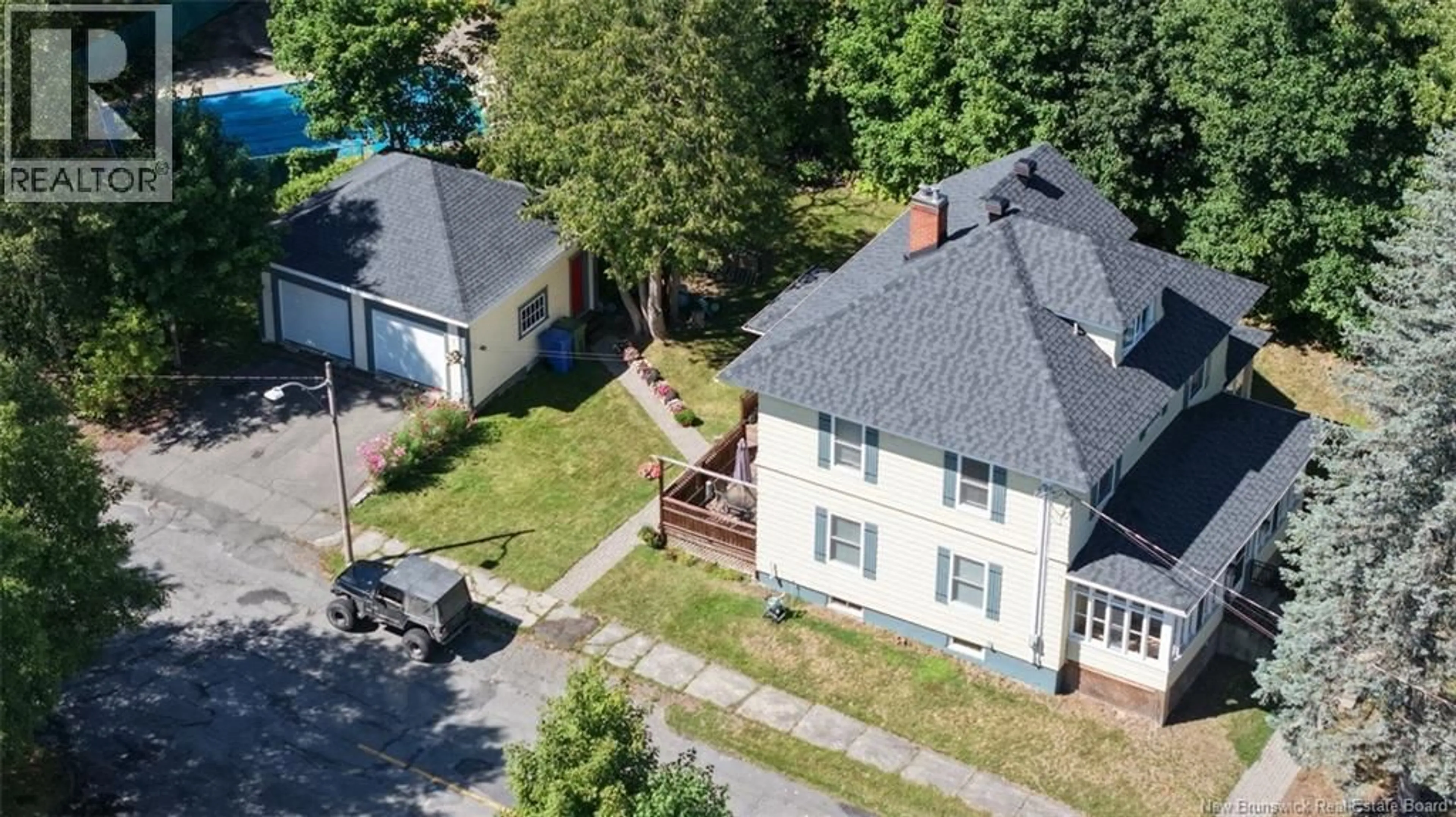 A pic from outside/outdoor area/front of a property/back of a property/a pic from drone, street for 12 MATHESON AVENUE, Edmundston New Brunswick E3V2A1