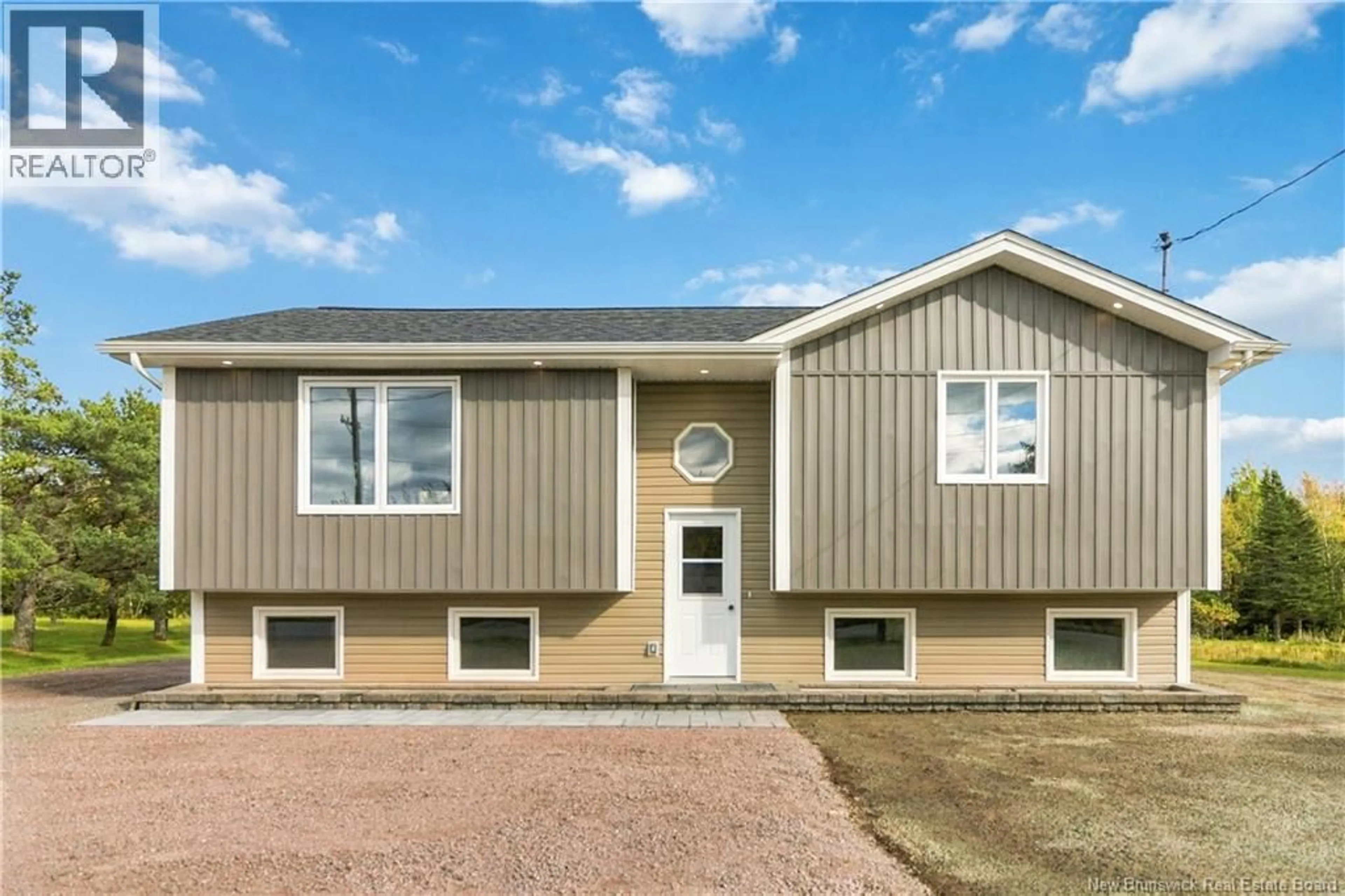 Home with vinyl exterior material, street for 1081 OHIO ROAD, Boudreau-Ouest New Brunswick E4P6N4